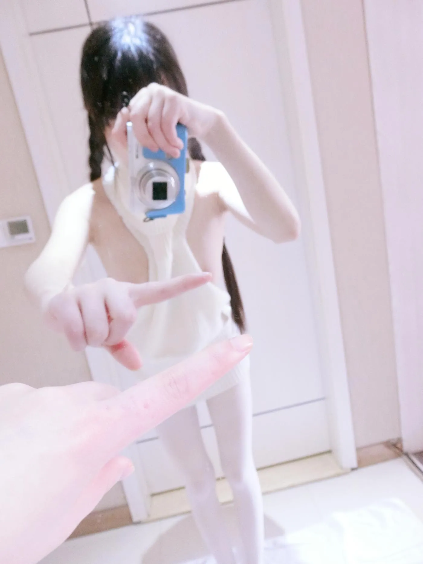西尔酱 – NO.19 露背毛衣 [77P]插图6