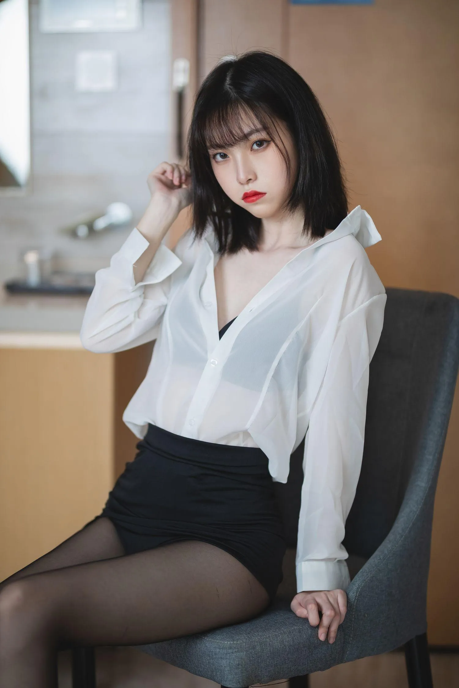 许岚LAN – NO.02 OL制服 [41P]插图1