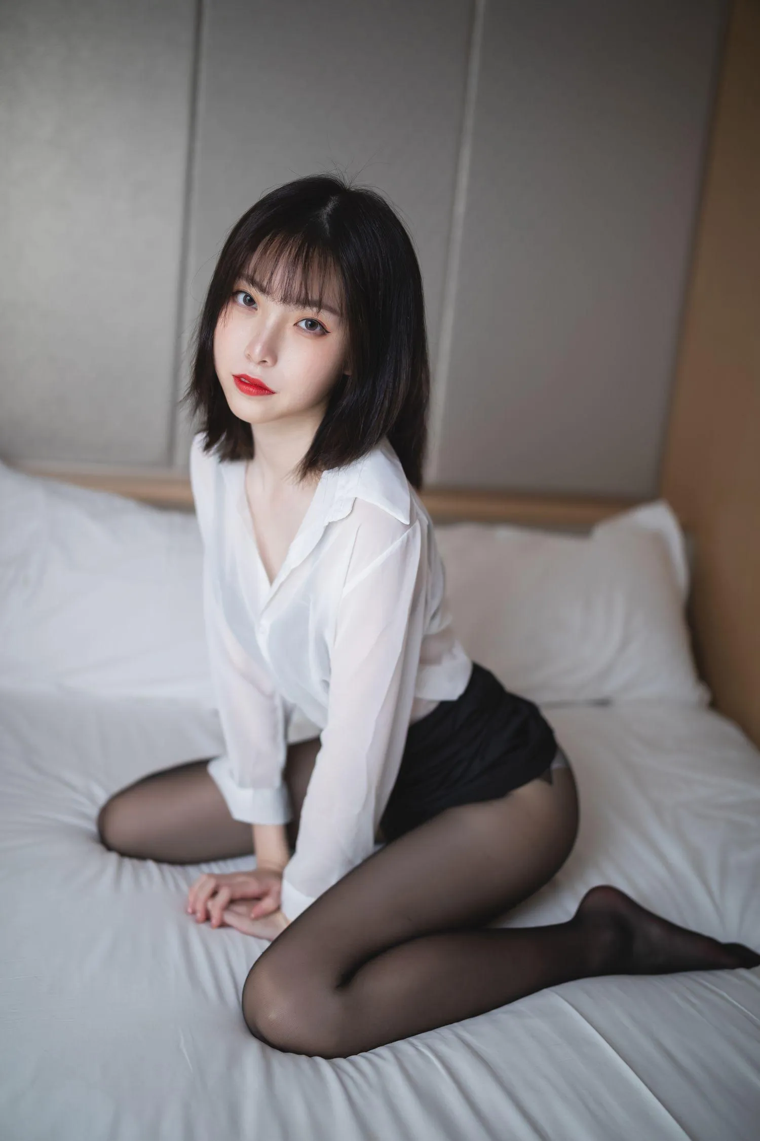 许岚LAN – NO.02 OL制服 [41P]插图9