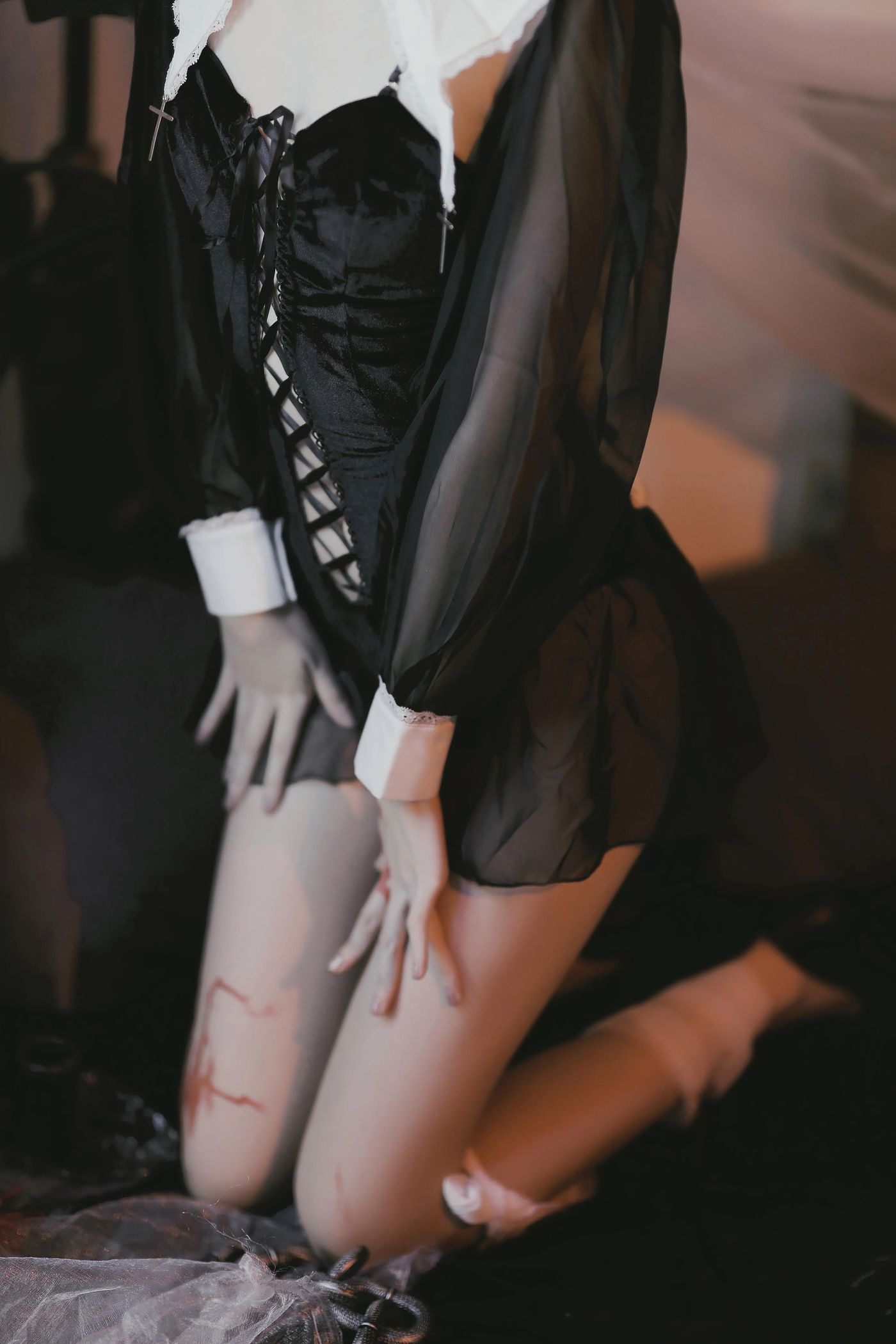 许岚LAN – NO.12 修女创作 红与黑 [37P]插图6