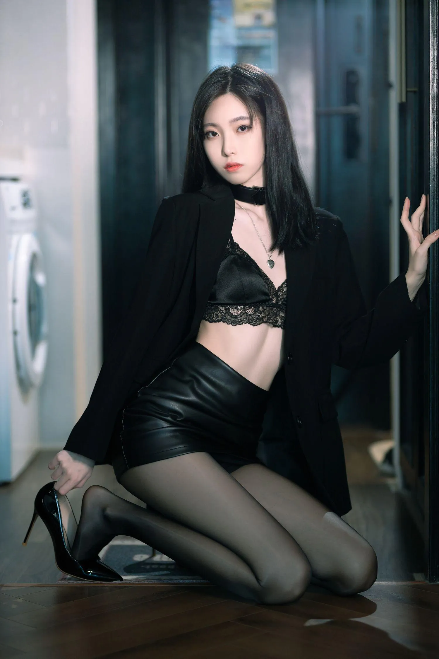 许岚LAN – NO.17 黑丝西装 [40P]插图8