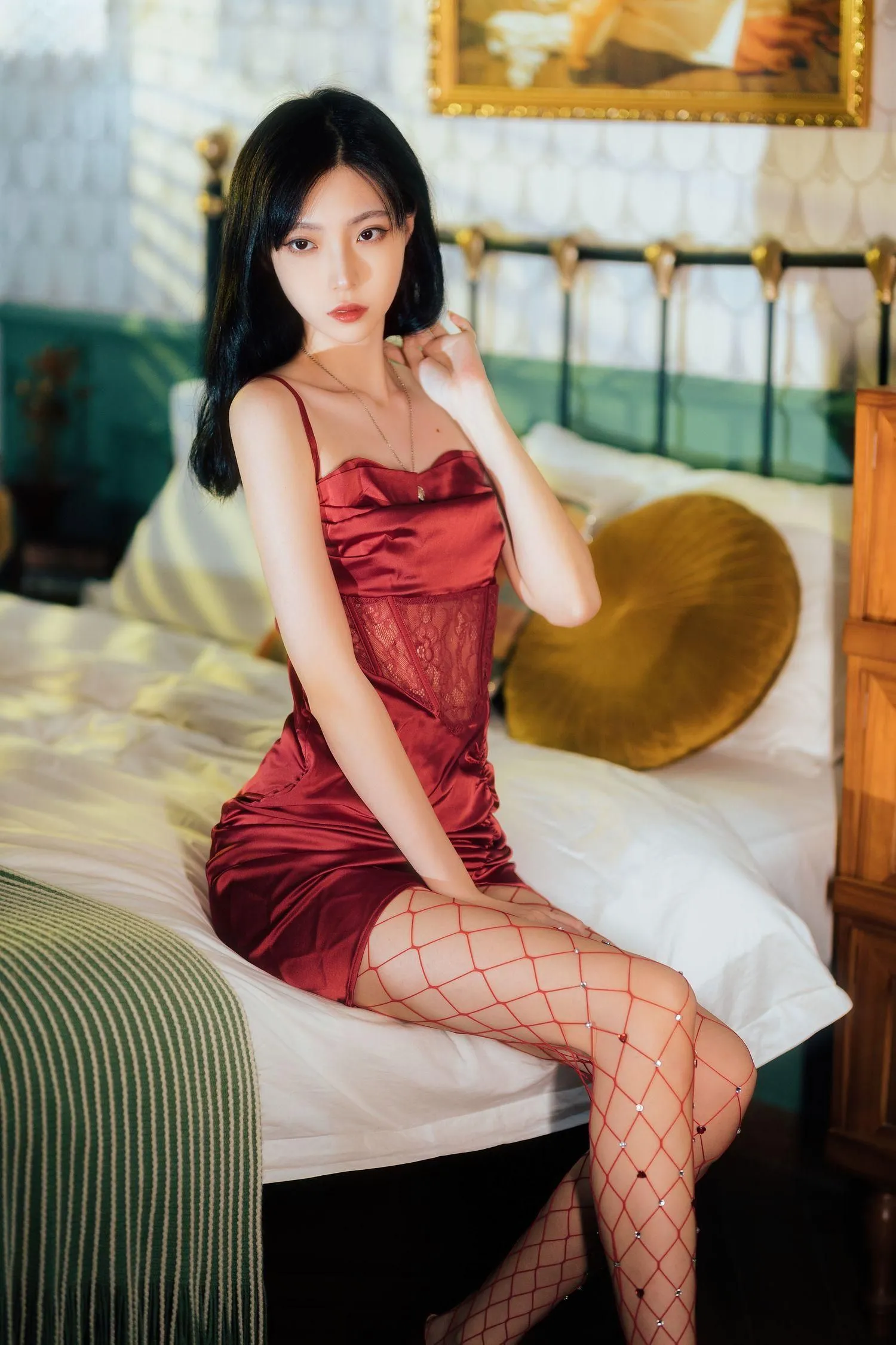 许岚LAN – NO.21 网袜红裙 [40P]插图7