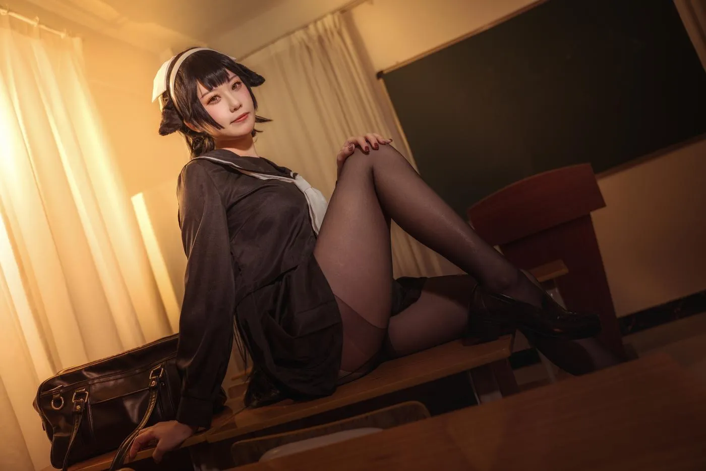 贞子蜜桃 – NO.09 碧蓝航线 爱宕高雄制服 [35P]插图2