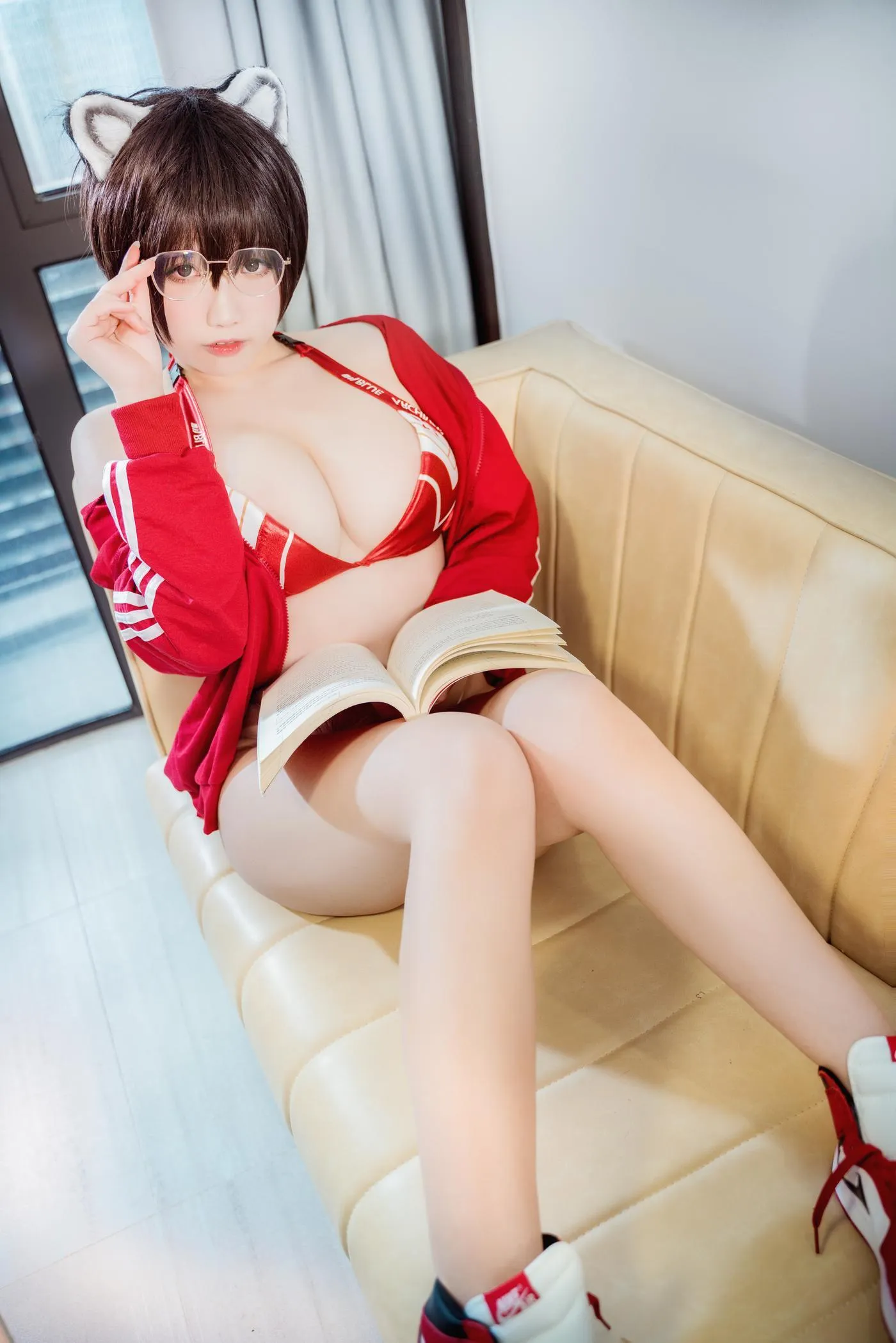 贞子蜜桃 – NO.13 碧蓝档案 春日椿 [25P]插图2