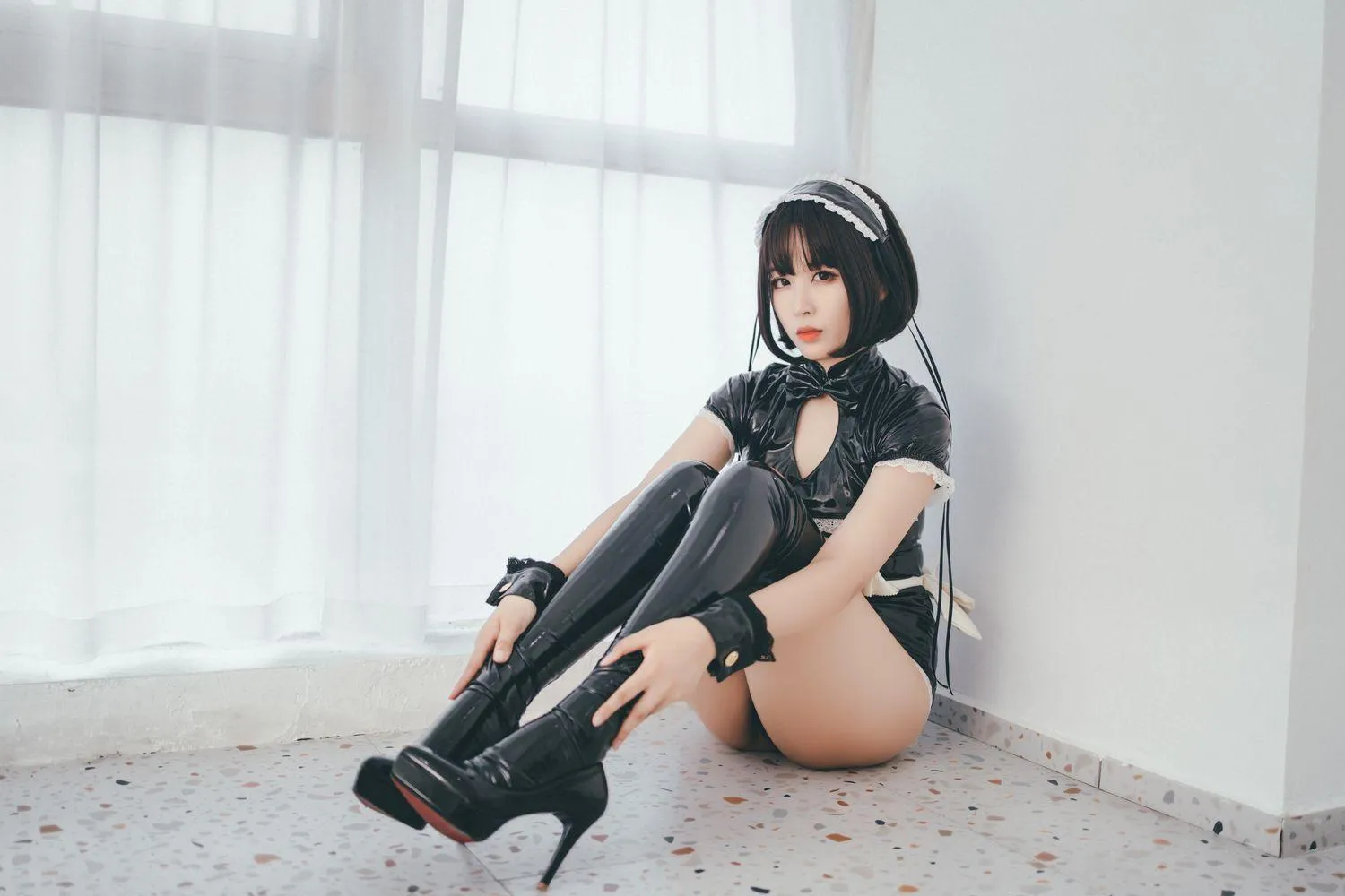 轩萧学姐 – NO.02 南半球女仆 [47P]插图4