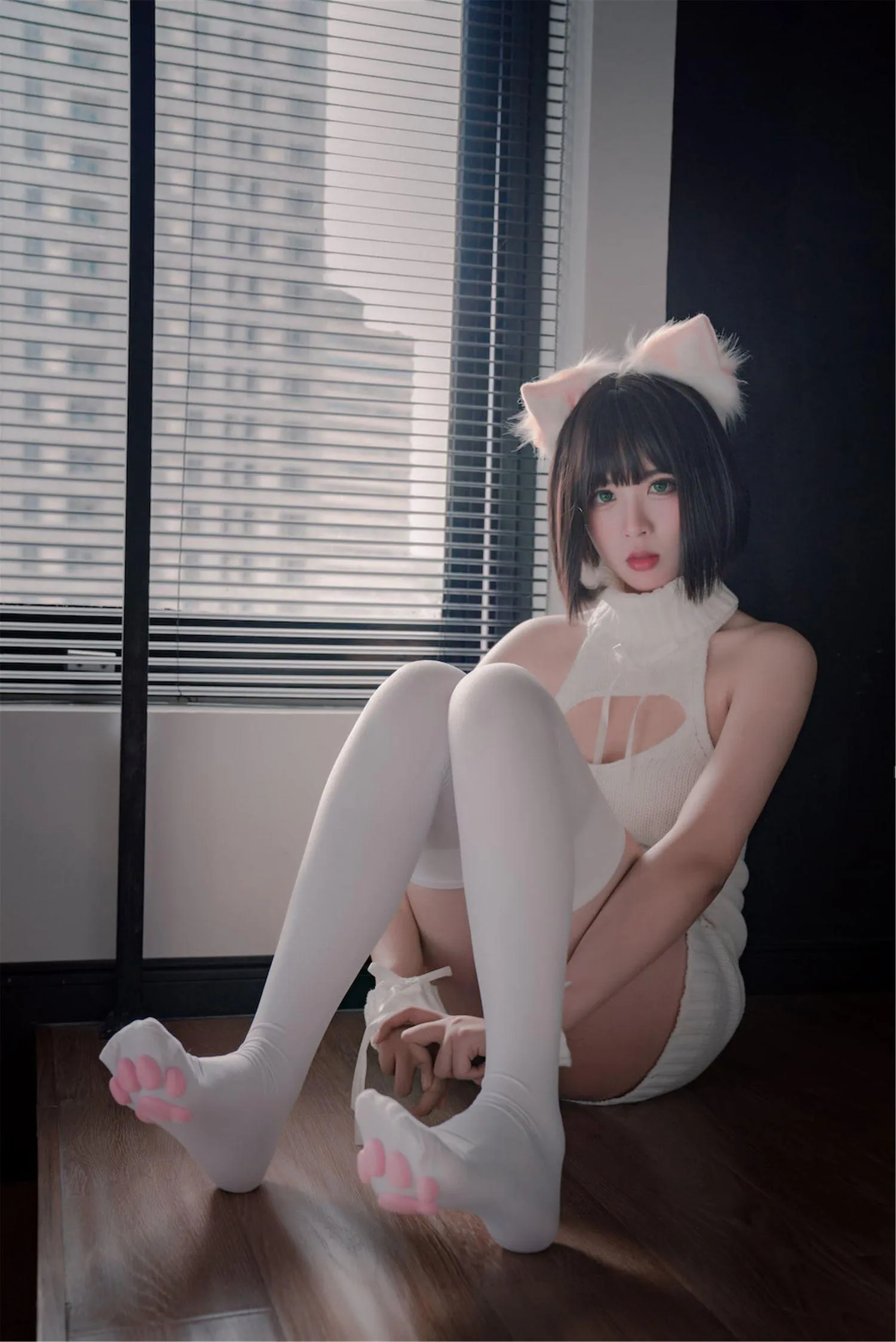 轩萧学姐 – NO.11 猫爪袜 [40P]插图5