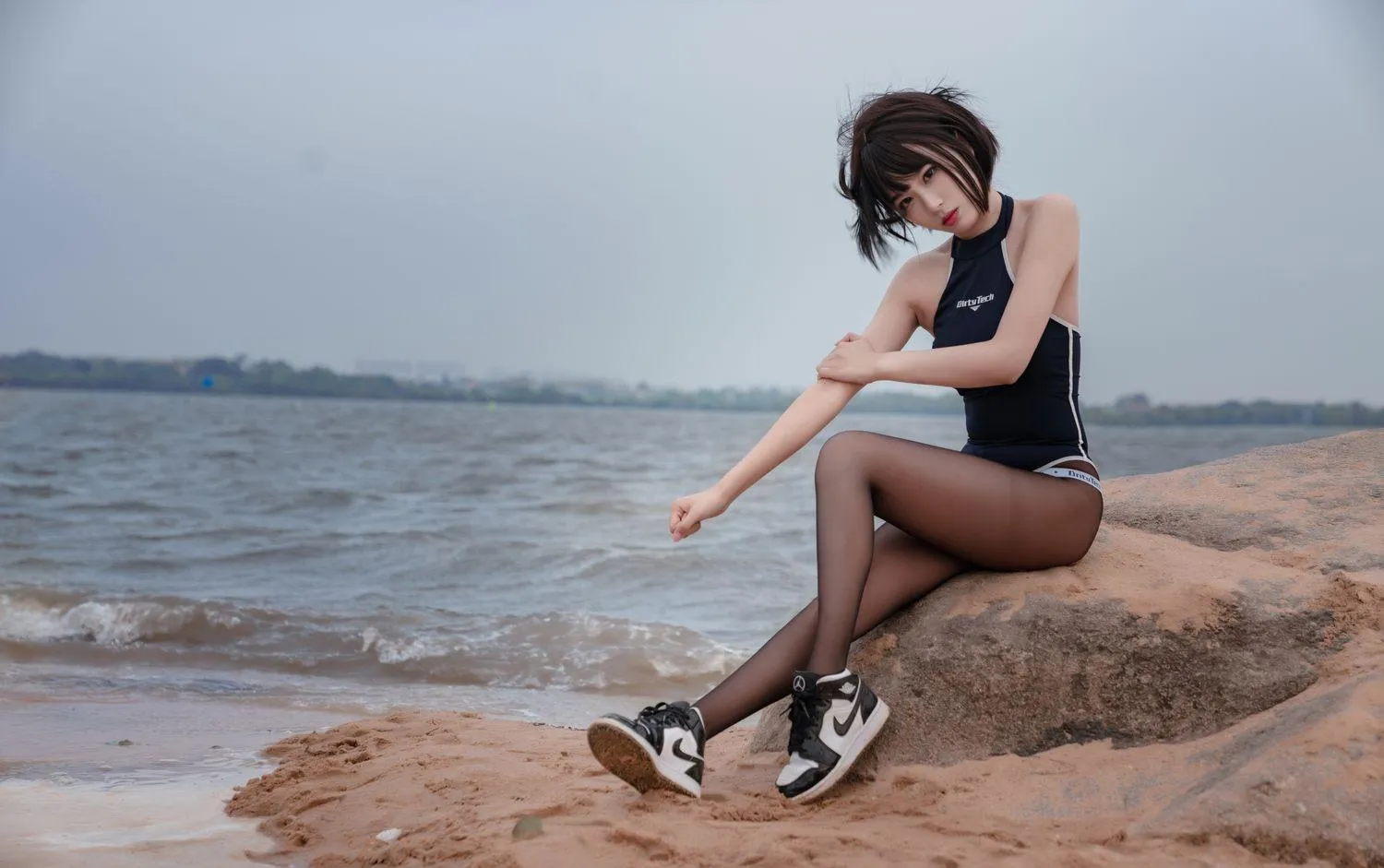 轩萧学姐 – NO.17 沙滩竞泳 [45P]插图3