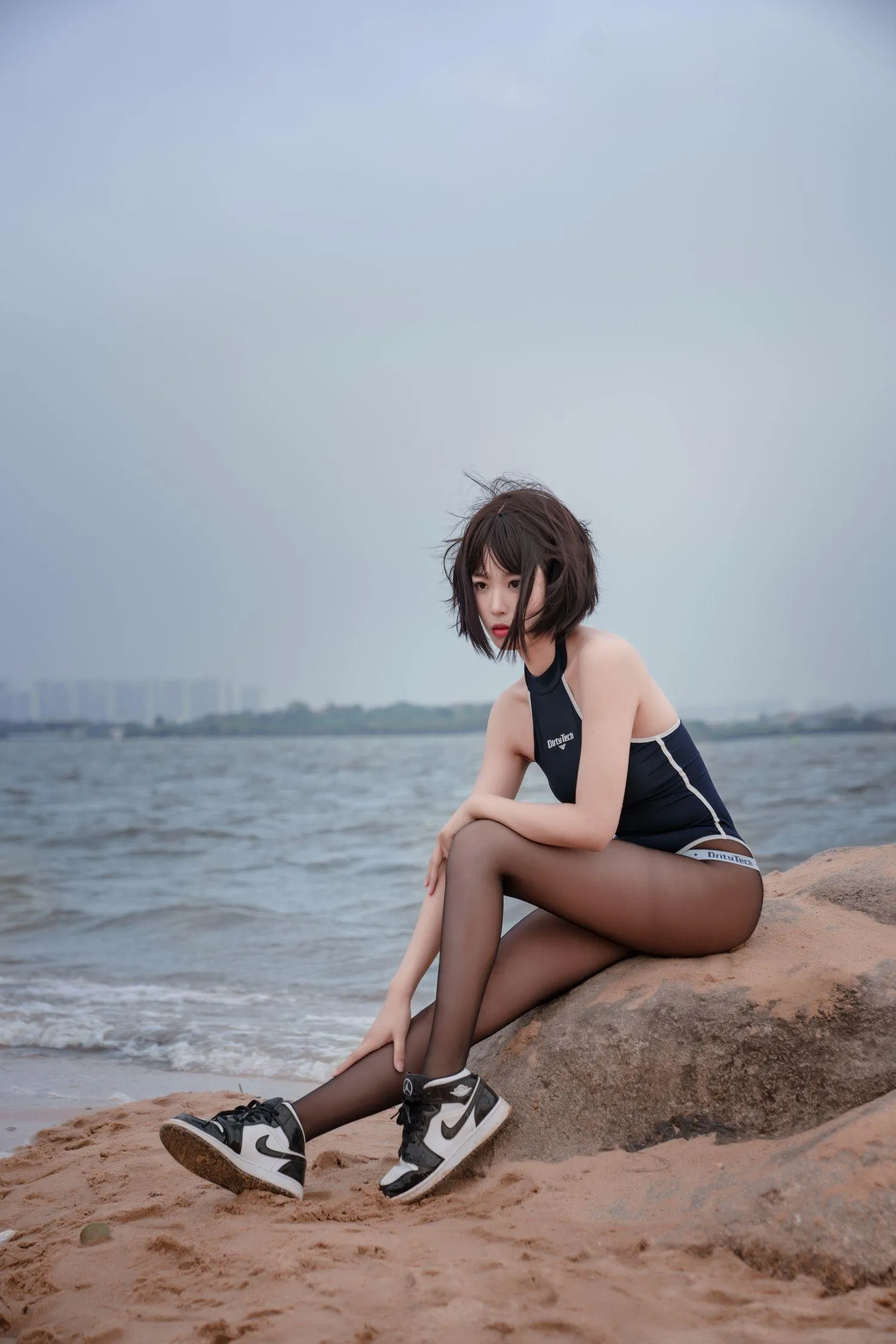 轩萧学姐 – NO.17 沙滩竞泳 [45P]插图4