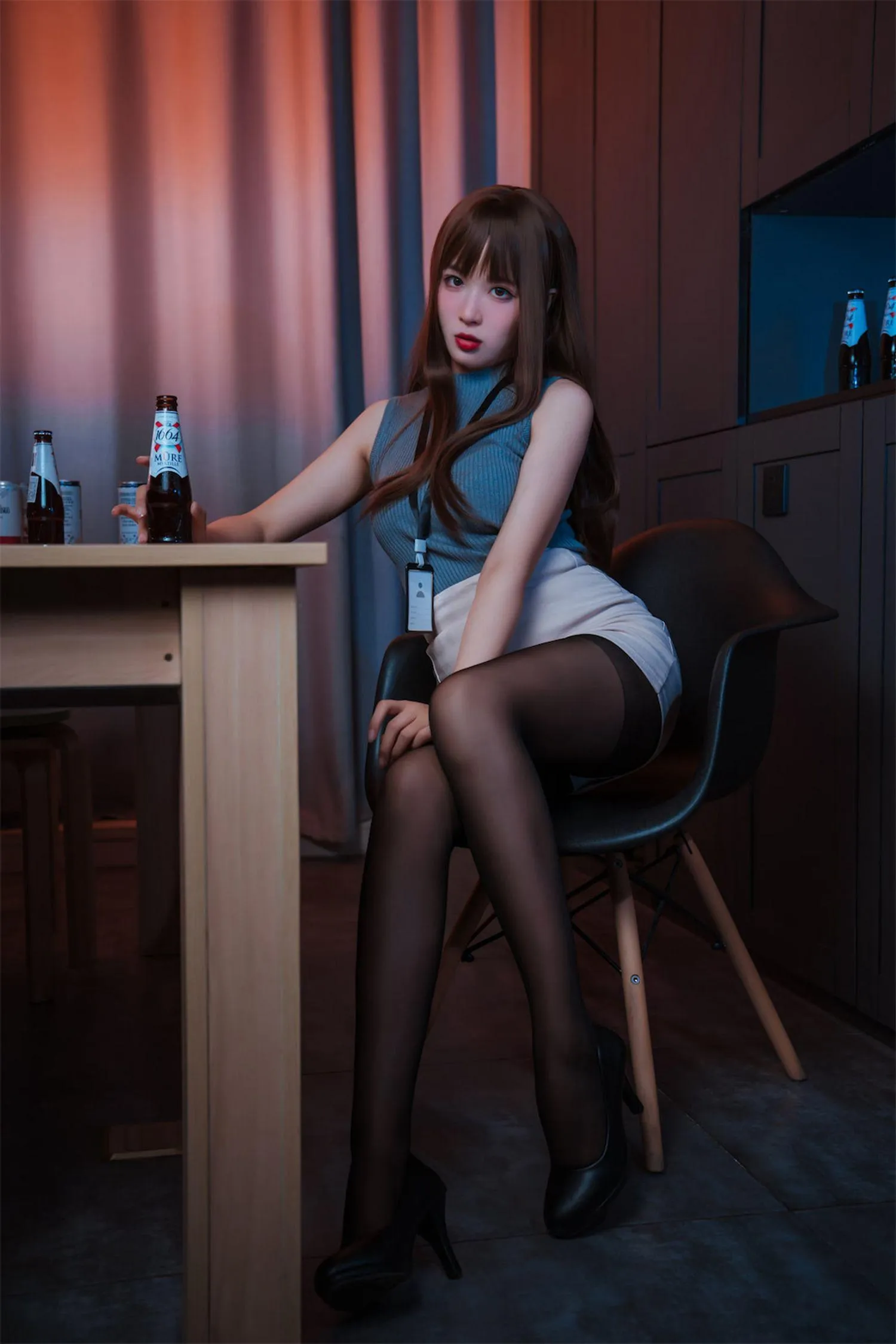 轩萧学姐 – NO.21 微醺喝醉了ol [57P]插图6