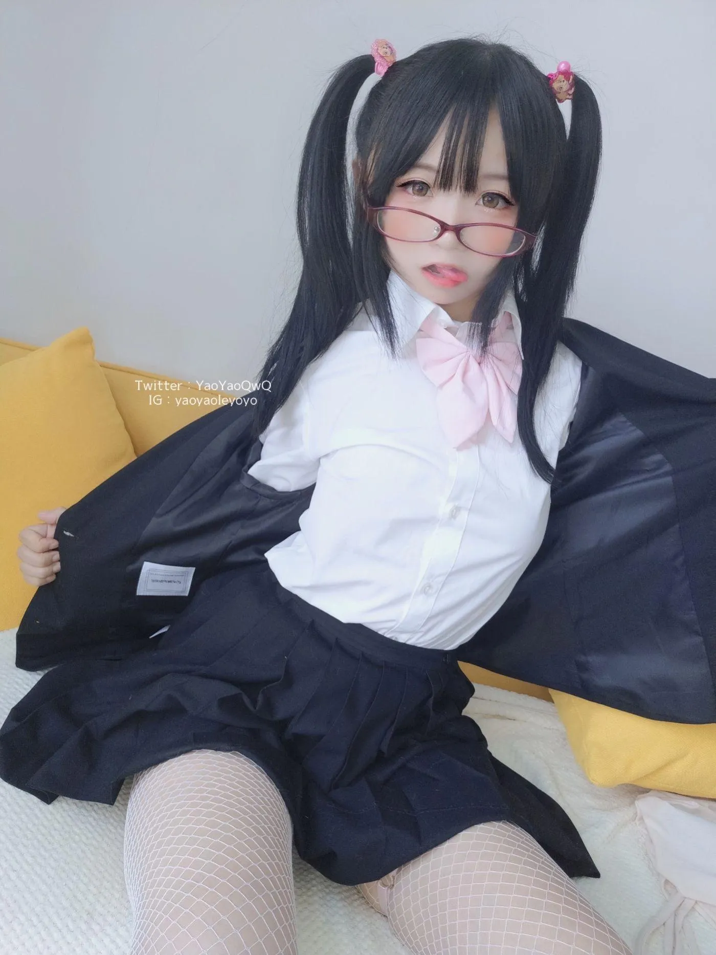 摇摇乐yoyo – NO.31 fantia 7月会员合集 [148P]插图2