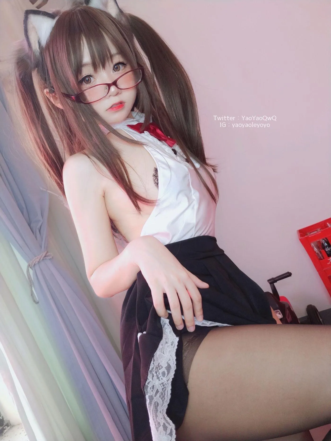 摇摇乐yoyo – NO.34 在黑色紧身衣 [100P]插图1