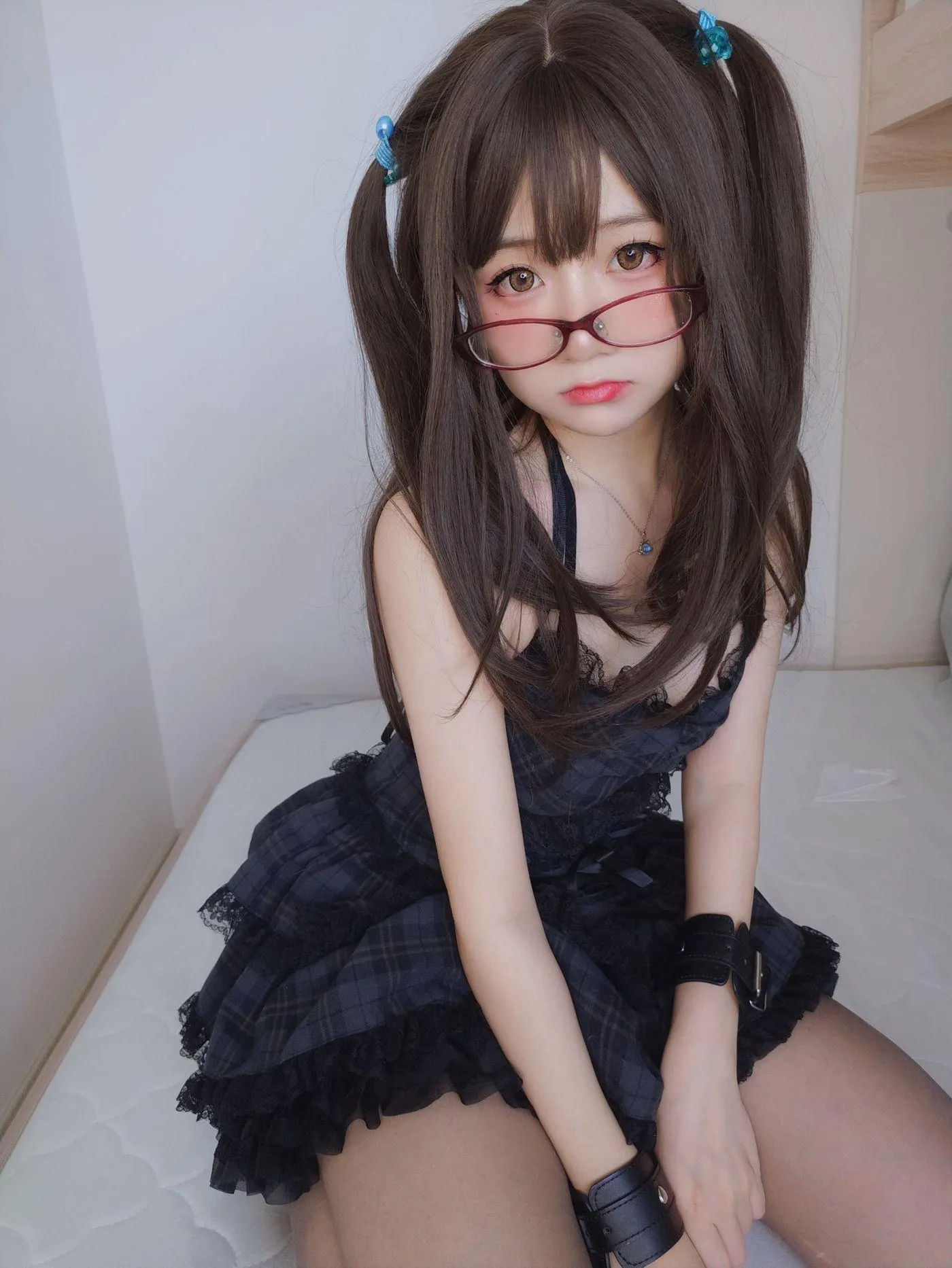 摇摇乐yoyo – NO.37 Fantia2022年04月-06月部分合集-2022-05-01 黒いスカート① – 2022-05-15 黒いスカート⑩-2022-05-05 黒いスカート④ [14P]插图3