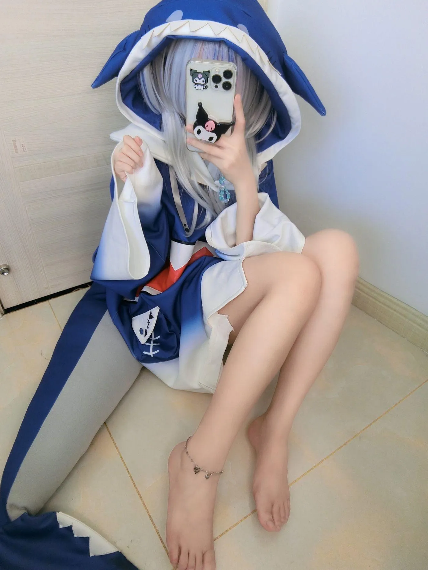 摇摇乐yoyo – NO.37 Fantia2022年04月-06月部分合集-2022-05-17 がうる・ぐら① – 2022-05-30 がうる・ぐら⑩-2022-05-18 がうる・ぐら② [15P]插图5