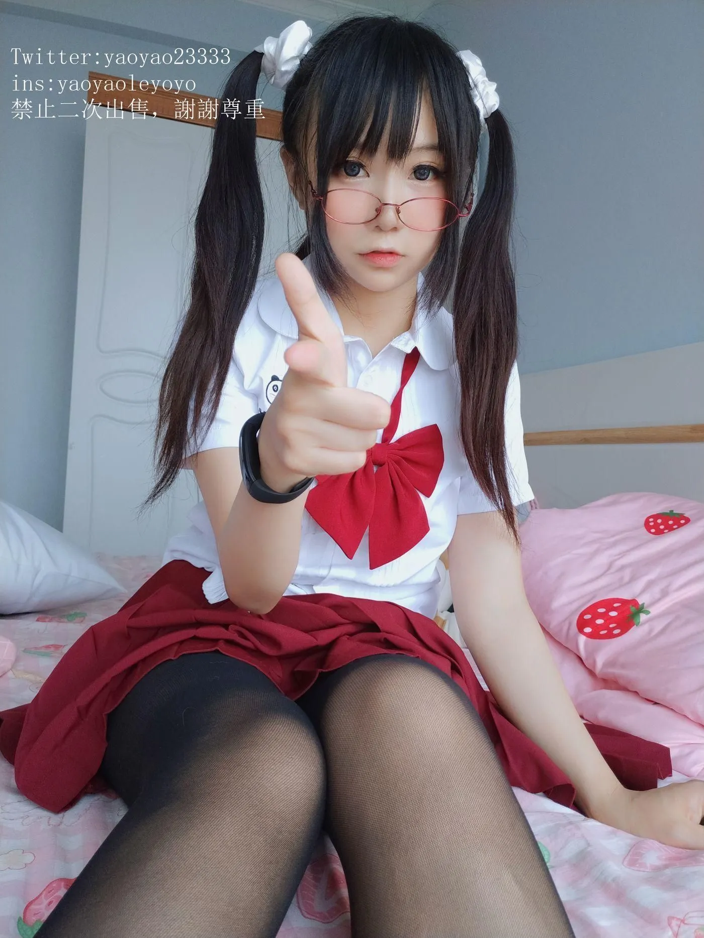 軟妹搖搖樂 – VOL.30 學妹的五指襪和肉絲襪 自撮り  (動画入り) [96P]插图