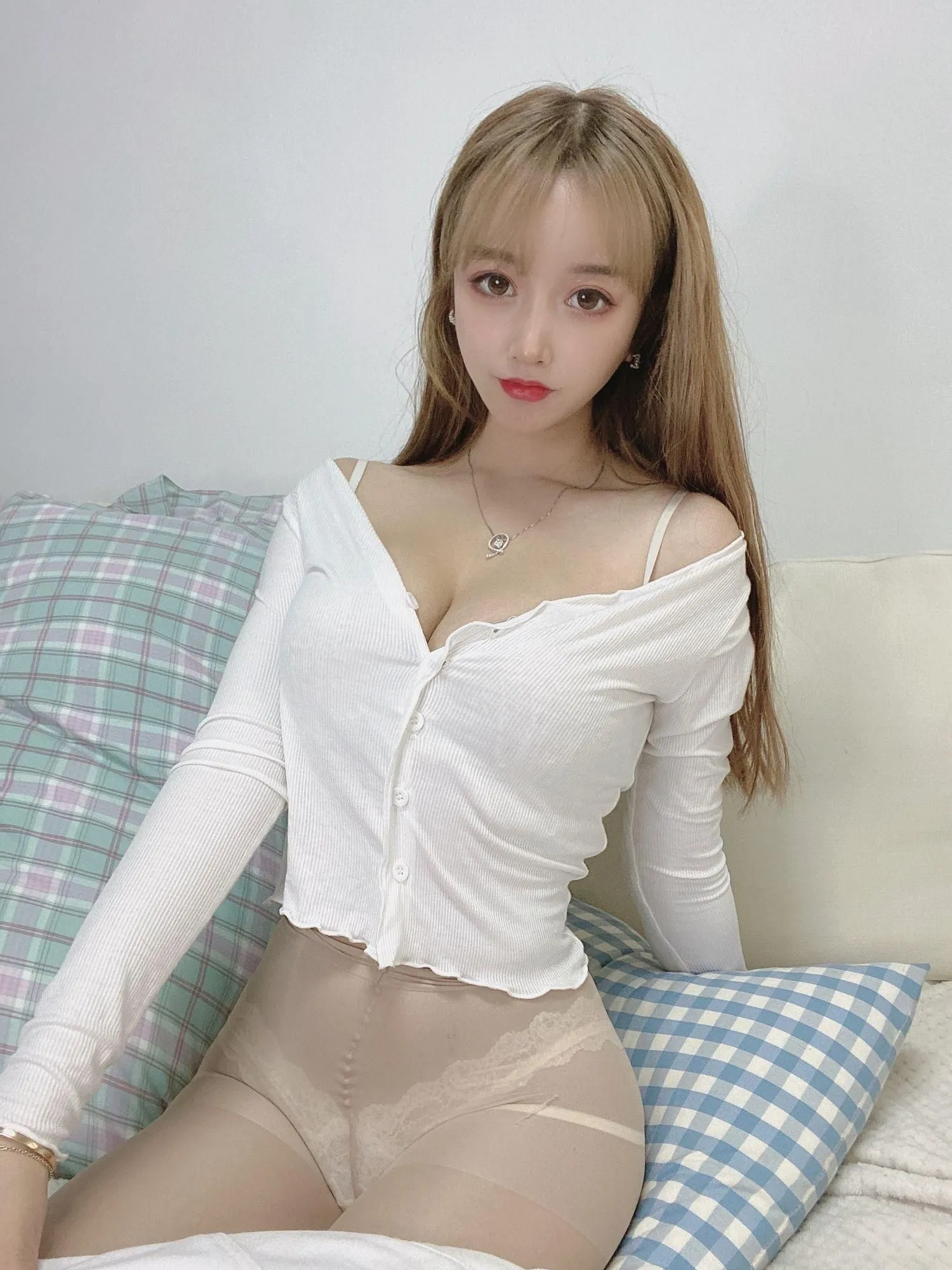 过期米线线喵 – NO.101 肉丝妹妹 [47P]插图