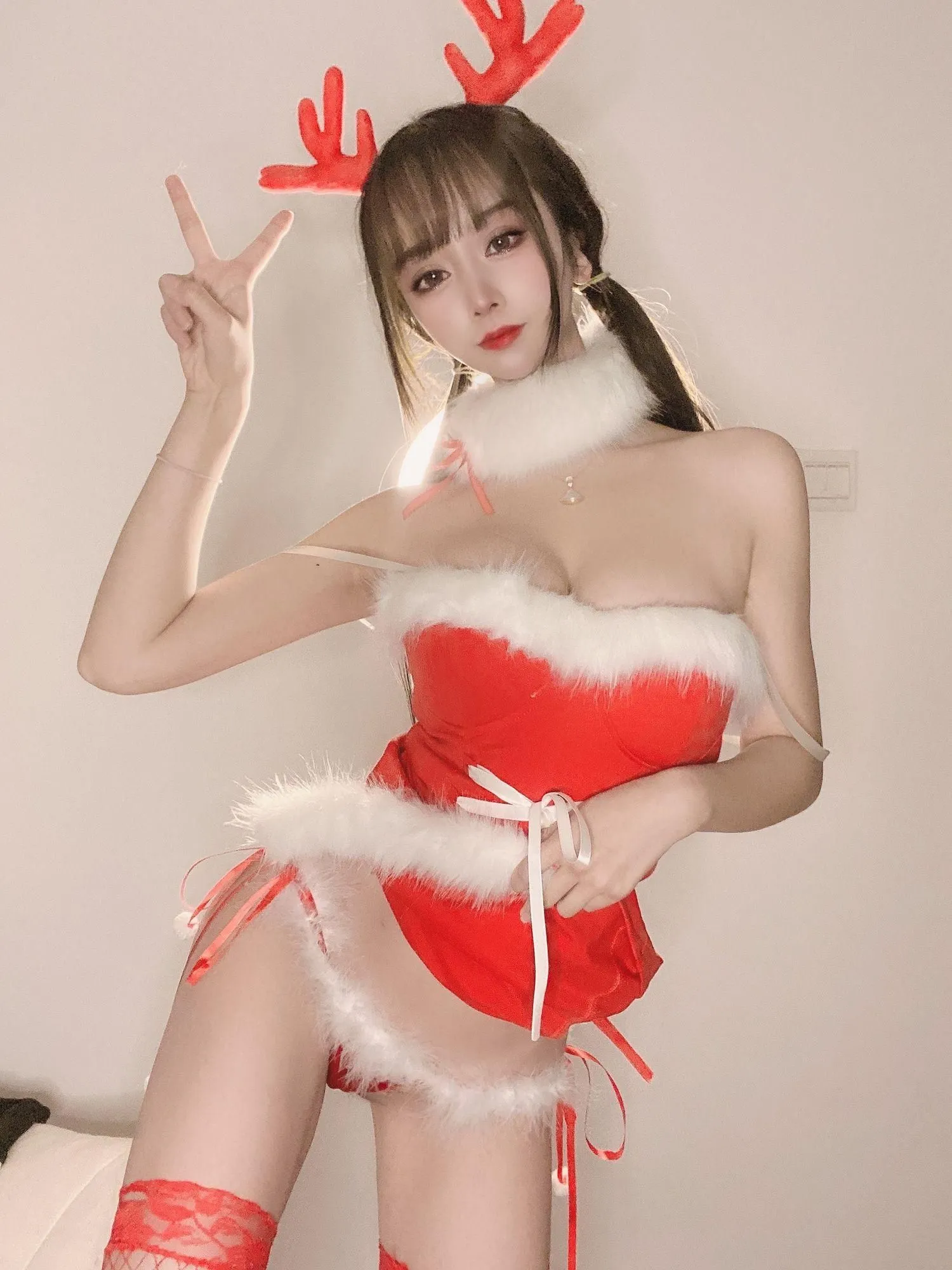过期米线线喵 – NO.109 圣诞特辑 [39P]插图2