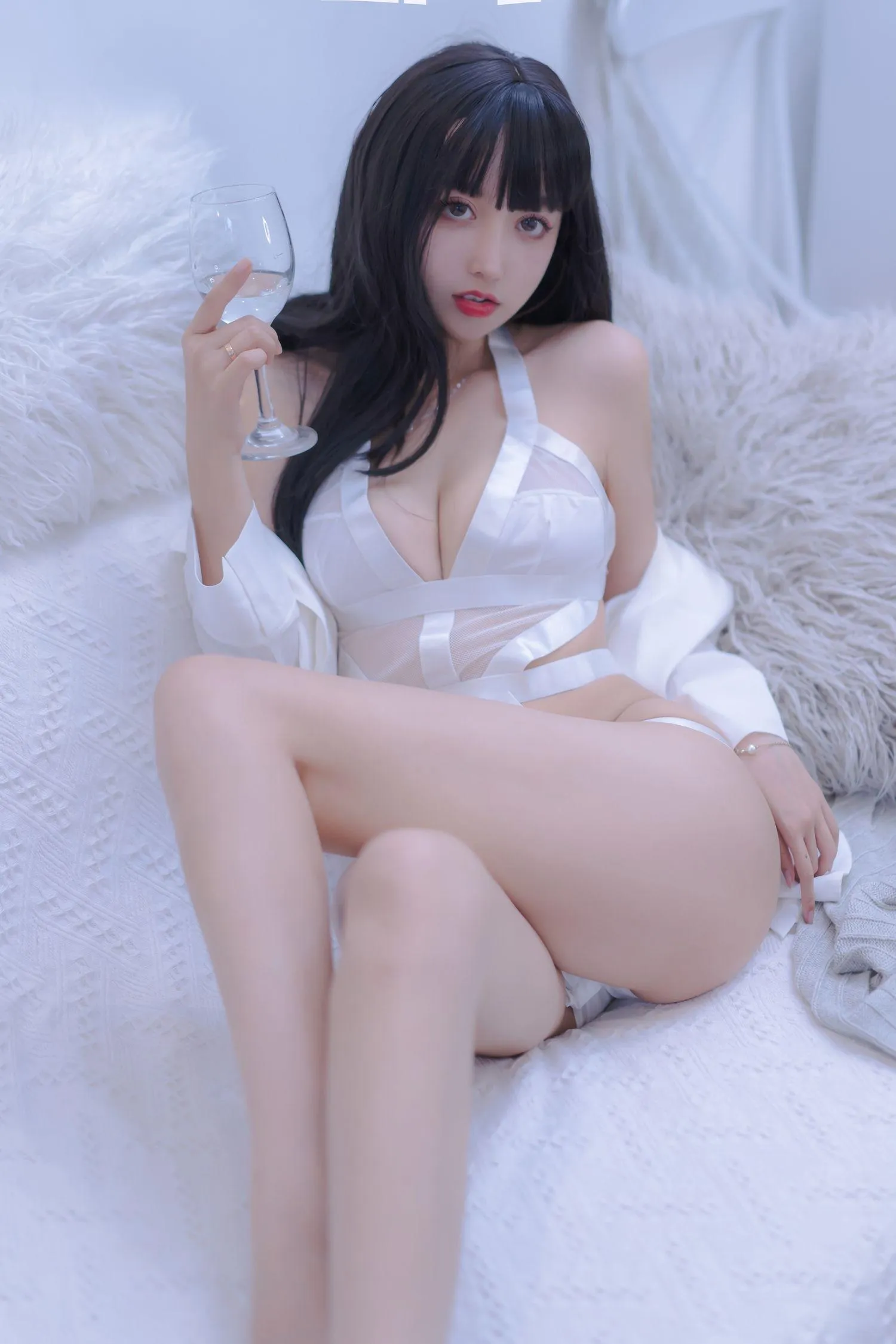 过期米线线喵 – NO.118 米线的周末 [75P]插图2