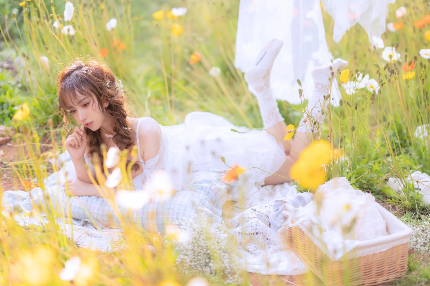 过期米线线喵 – NO.122 夏日限定 晒衣服 [41P]插图4