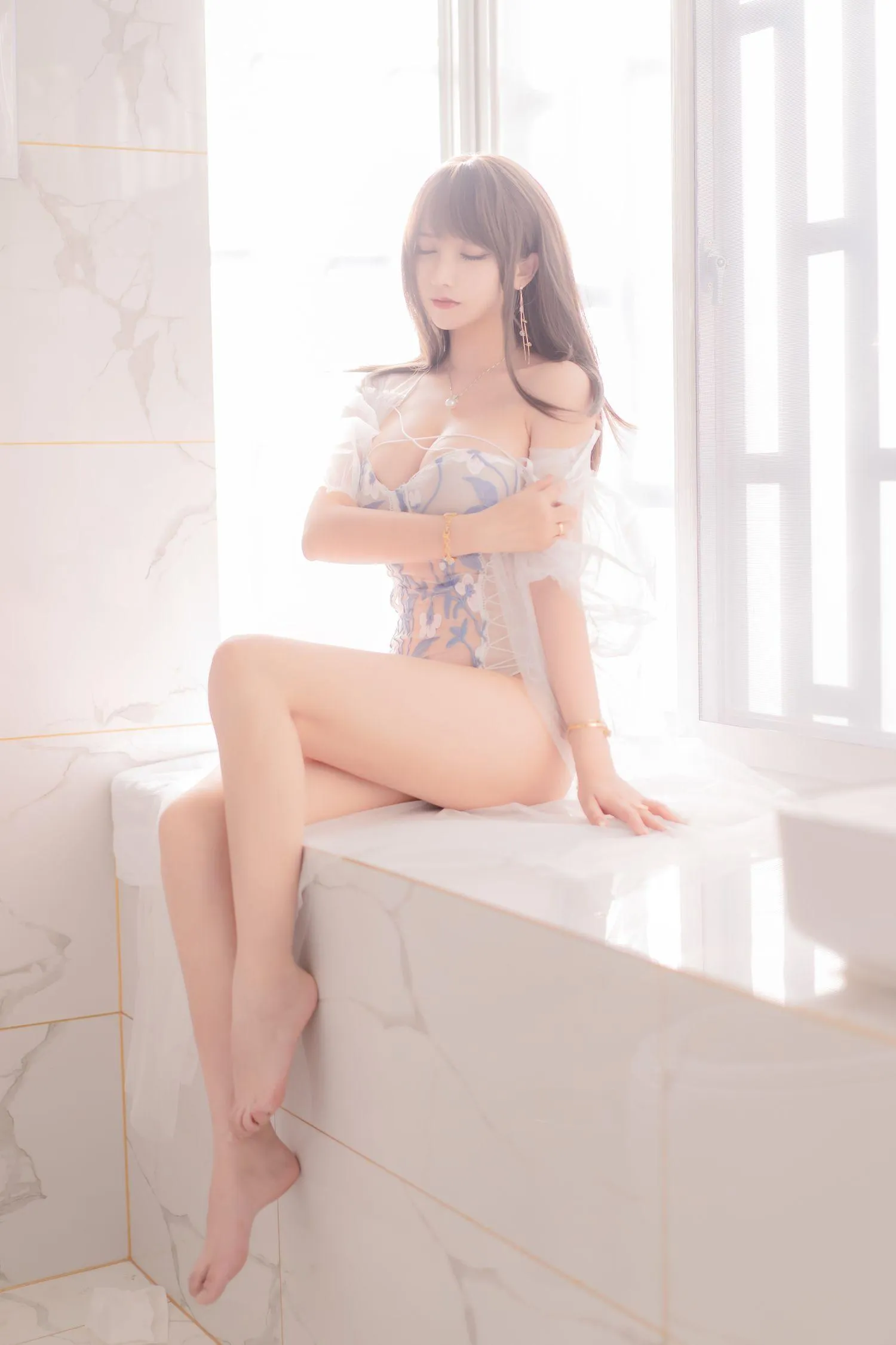 过期米线线喵 – NO.92 午后 [68P]插图1