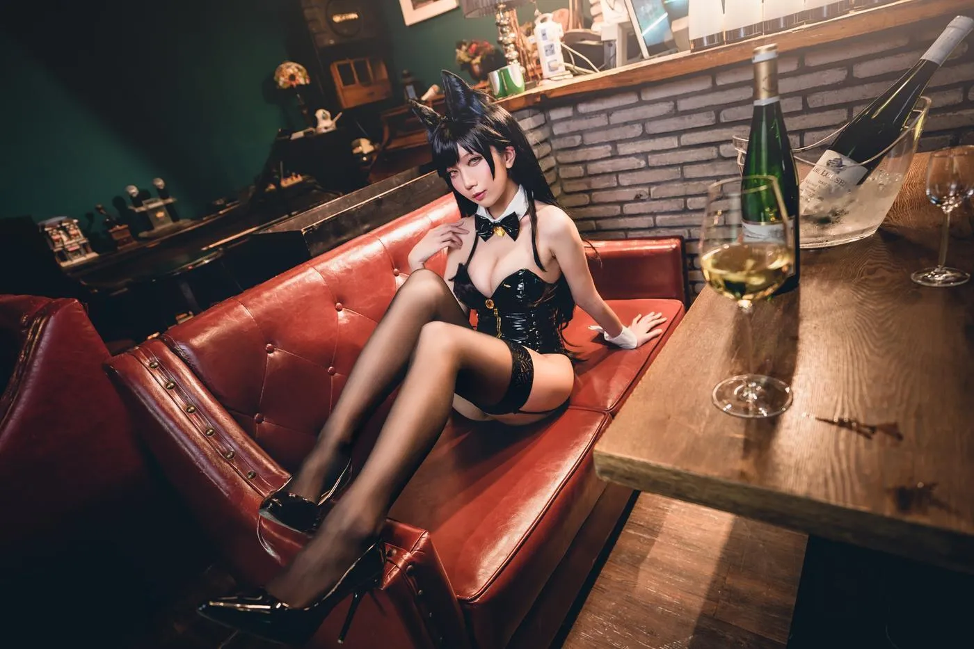 迷失人形QUQ – NO.05 陪酒女郎 [15P]插图1