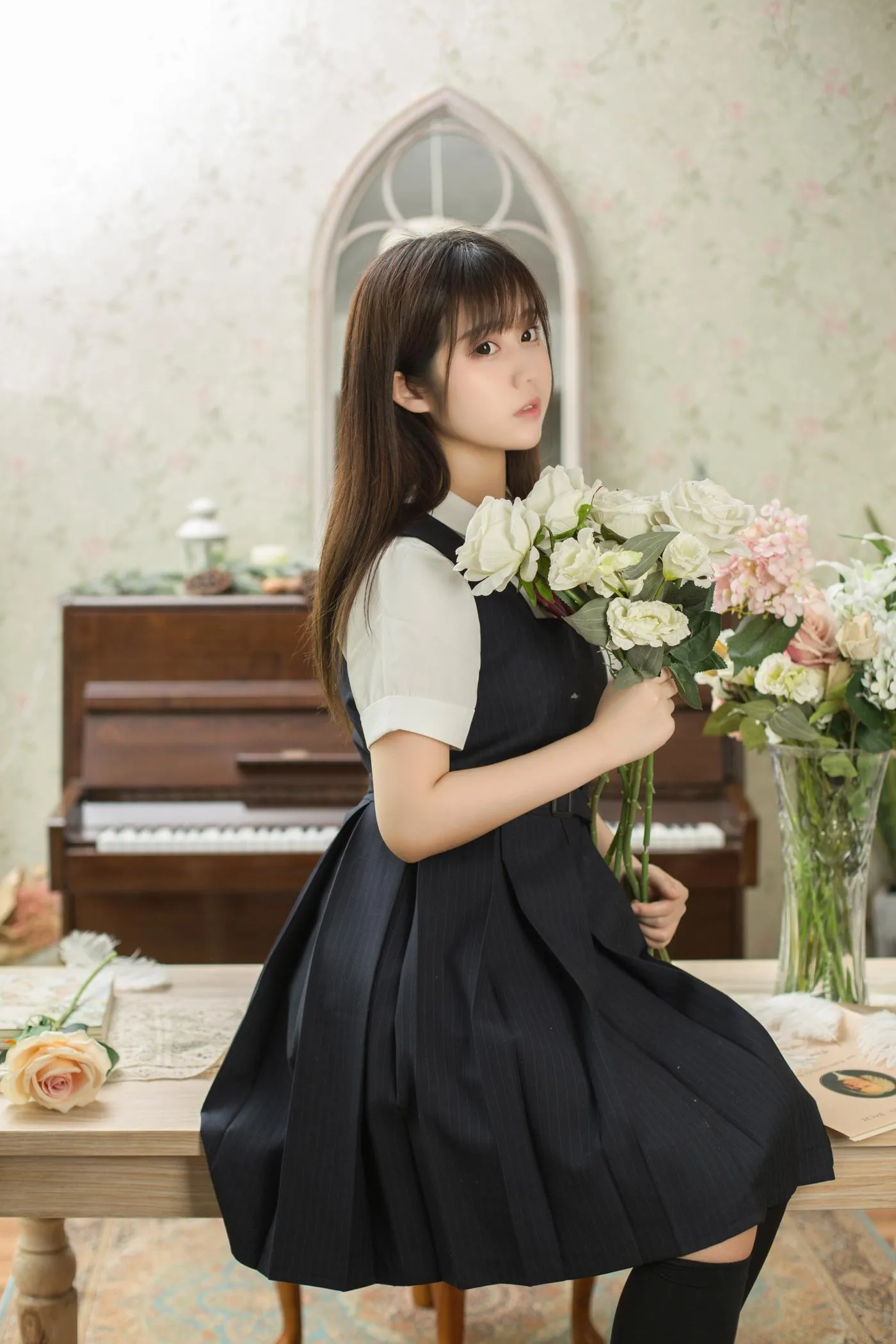 镜酱 – NO.02 不知梦 制服 [38P]插图4