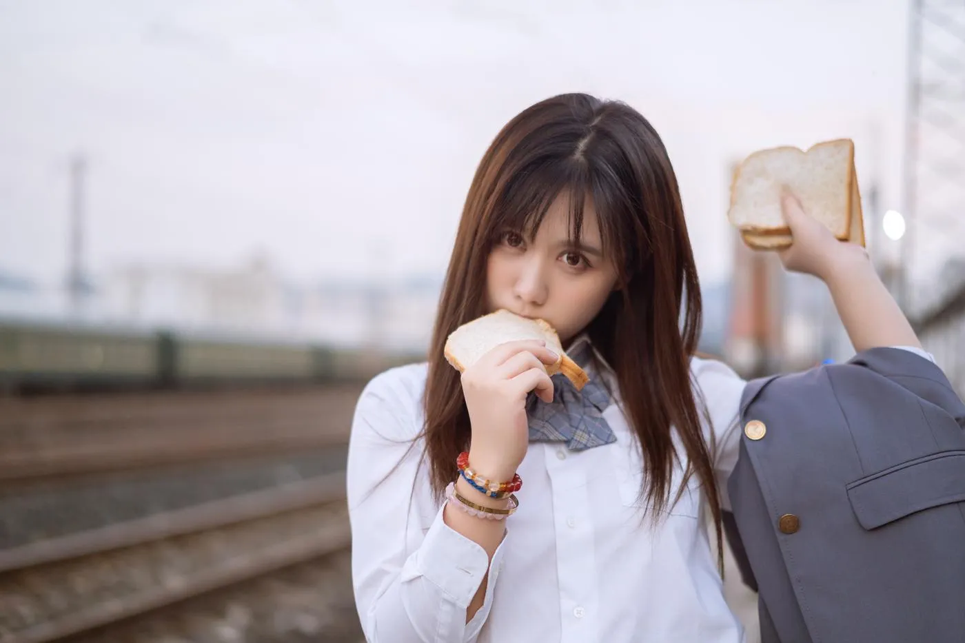 镜酱 – NO.09 私奔 制服 [30P]插图8