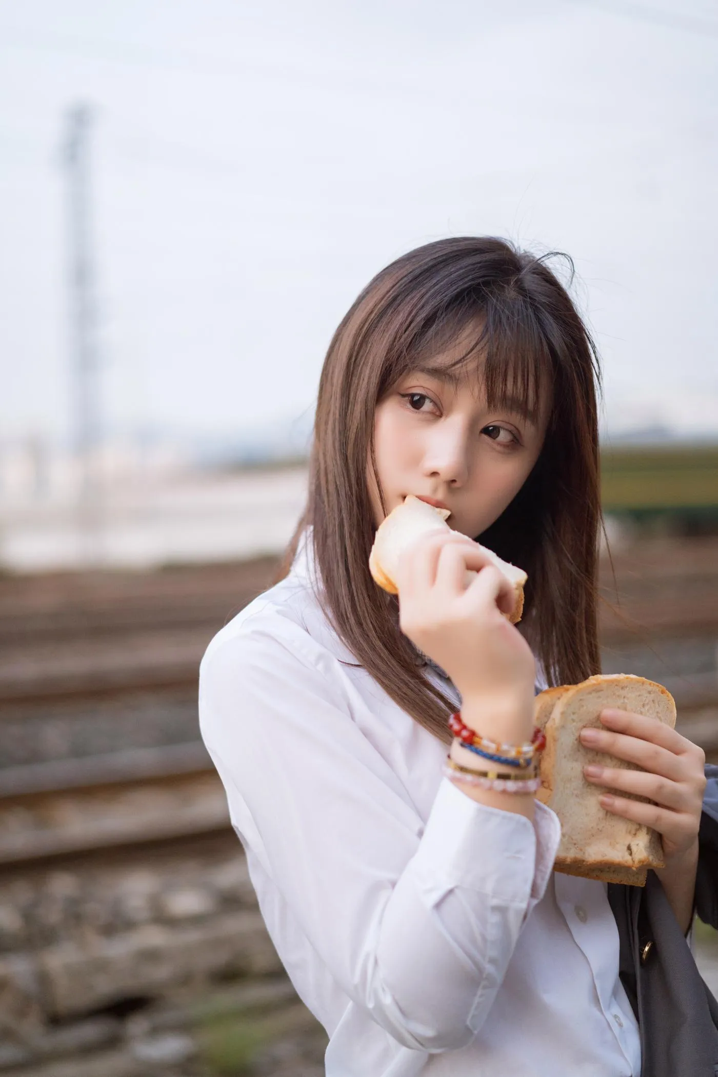镜酱 – NO.09 私奔 制服 [30P]插图9
