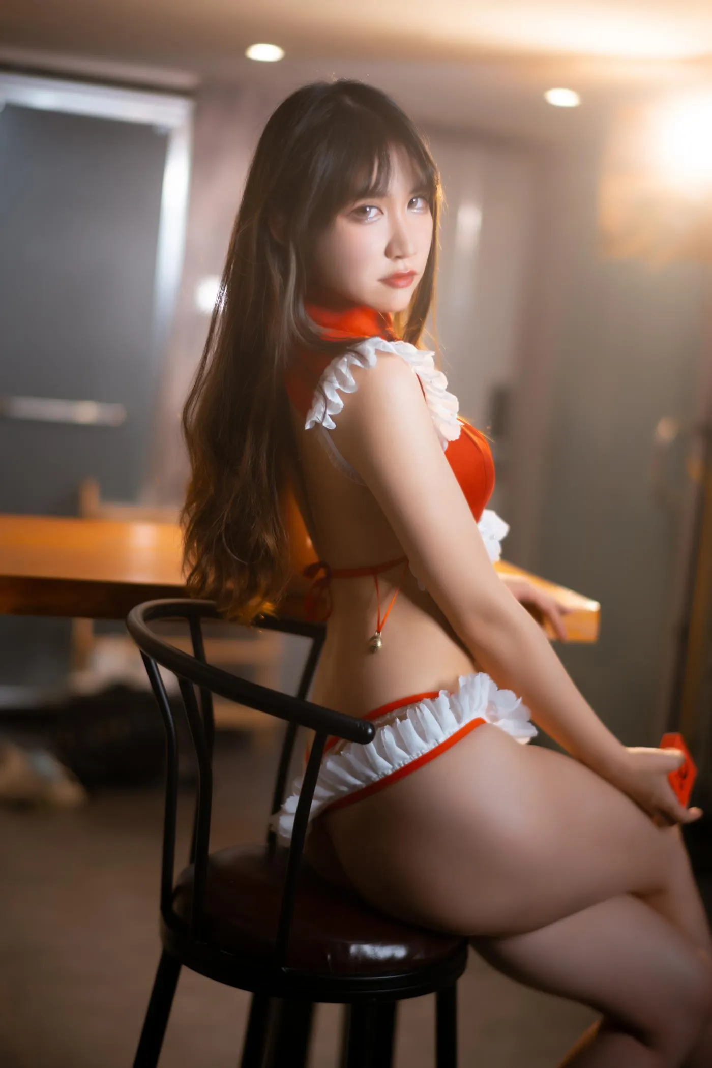 阮邑_Fairy – NO.10 大象 红色 [30P]插图5
