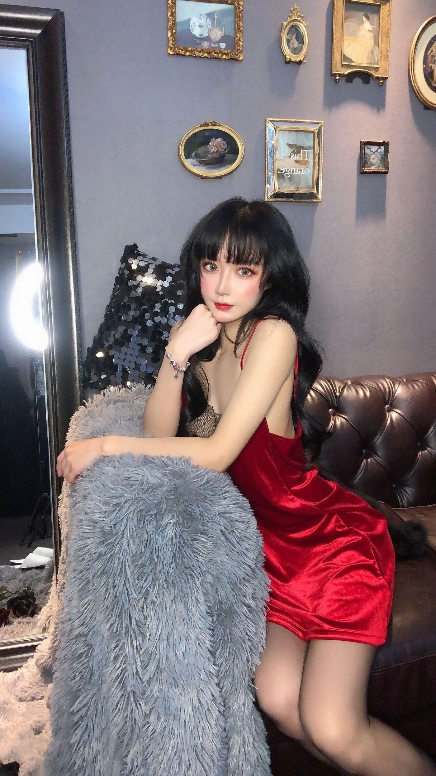 阿包也是兔娘 – NO.44 红丝绒睡衣 [18P]插图7