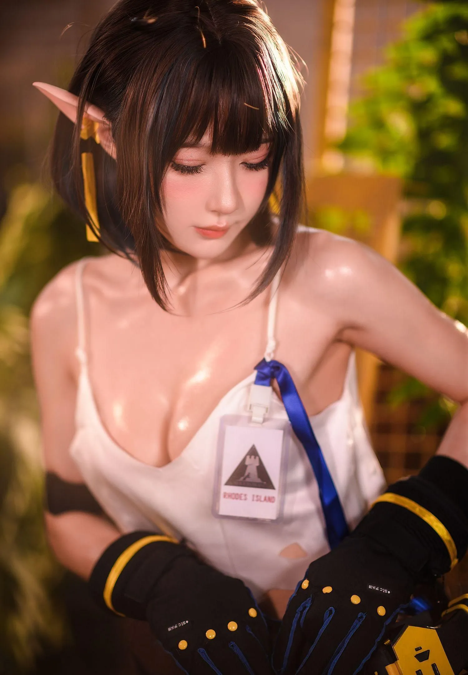 阿包也是兔娘 – NO.51 06月舰长《明日方舟 森蚺》 [33P]插图