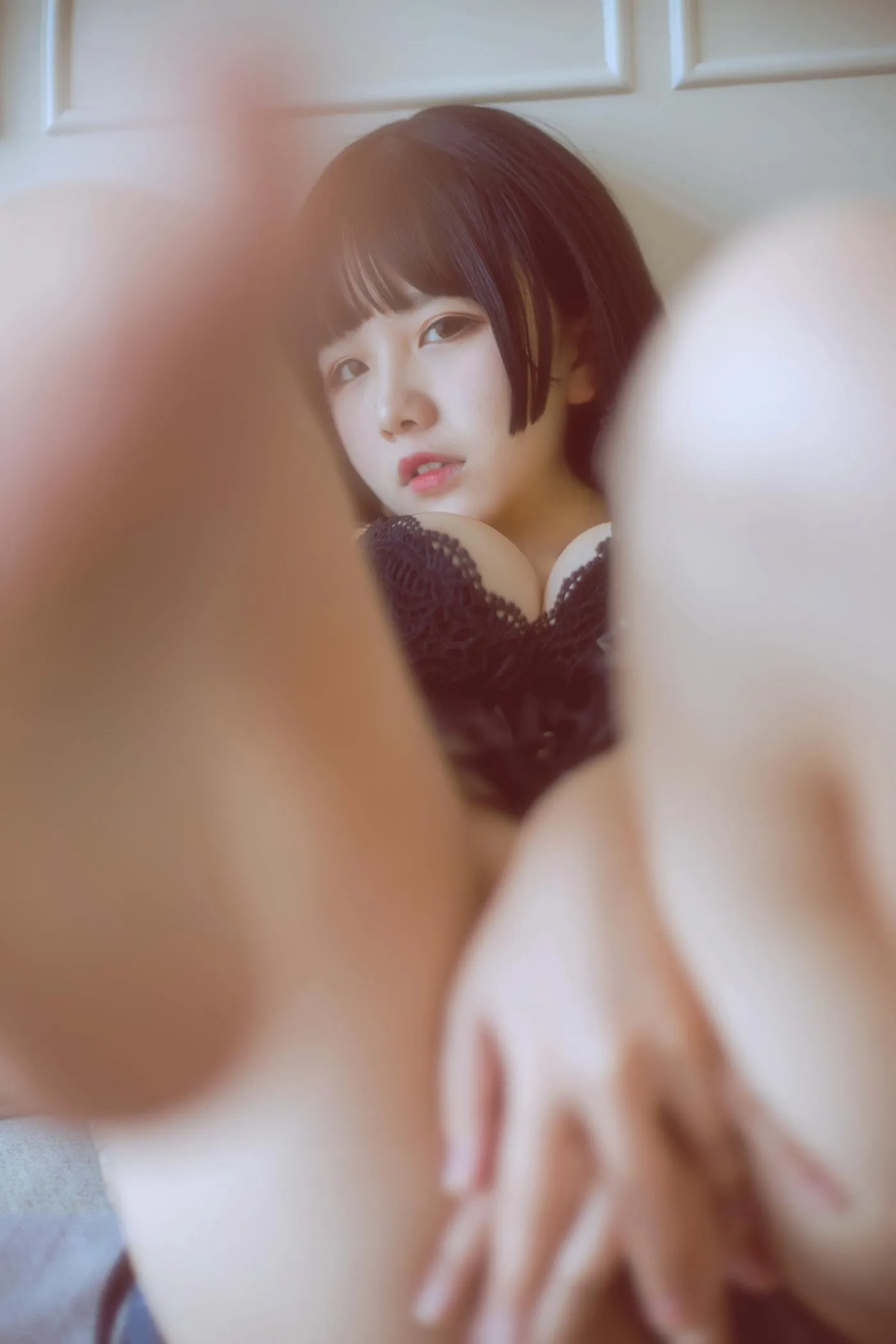 阿半今天很开心 – NO.16 黑色吊带 [23P]插图1