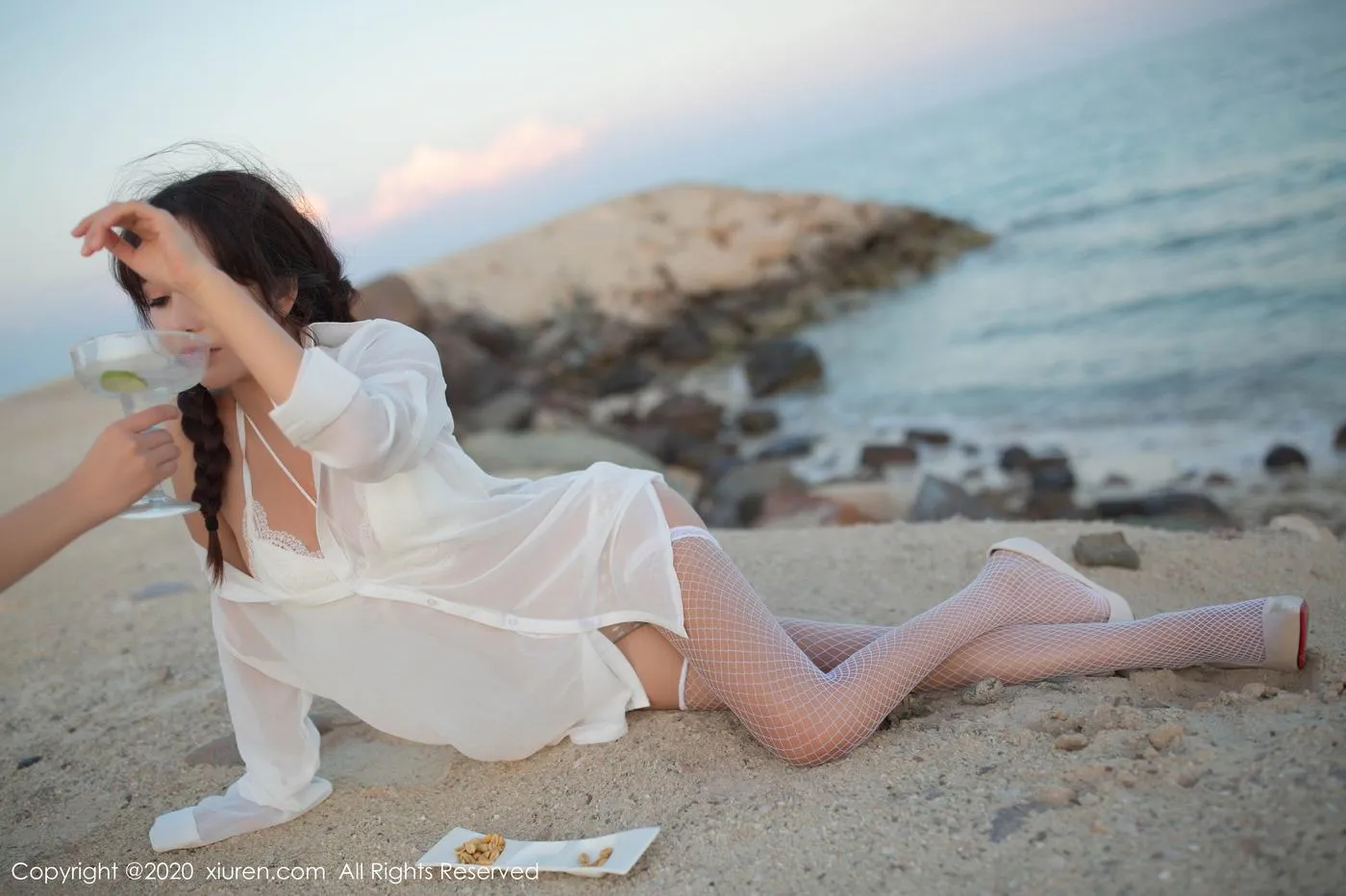 [XIUREN秀人网] 2020.01.19 No.1951 陶喜乐_lele [64P]插图2