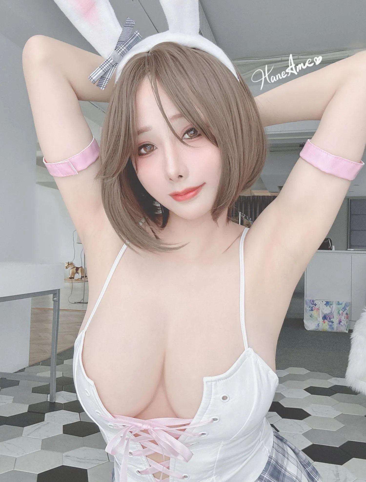 雨波_HaneAme 韩国小兔子 [44P]插图5
