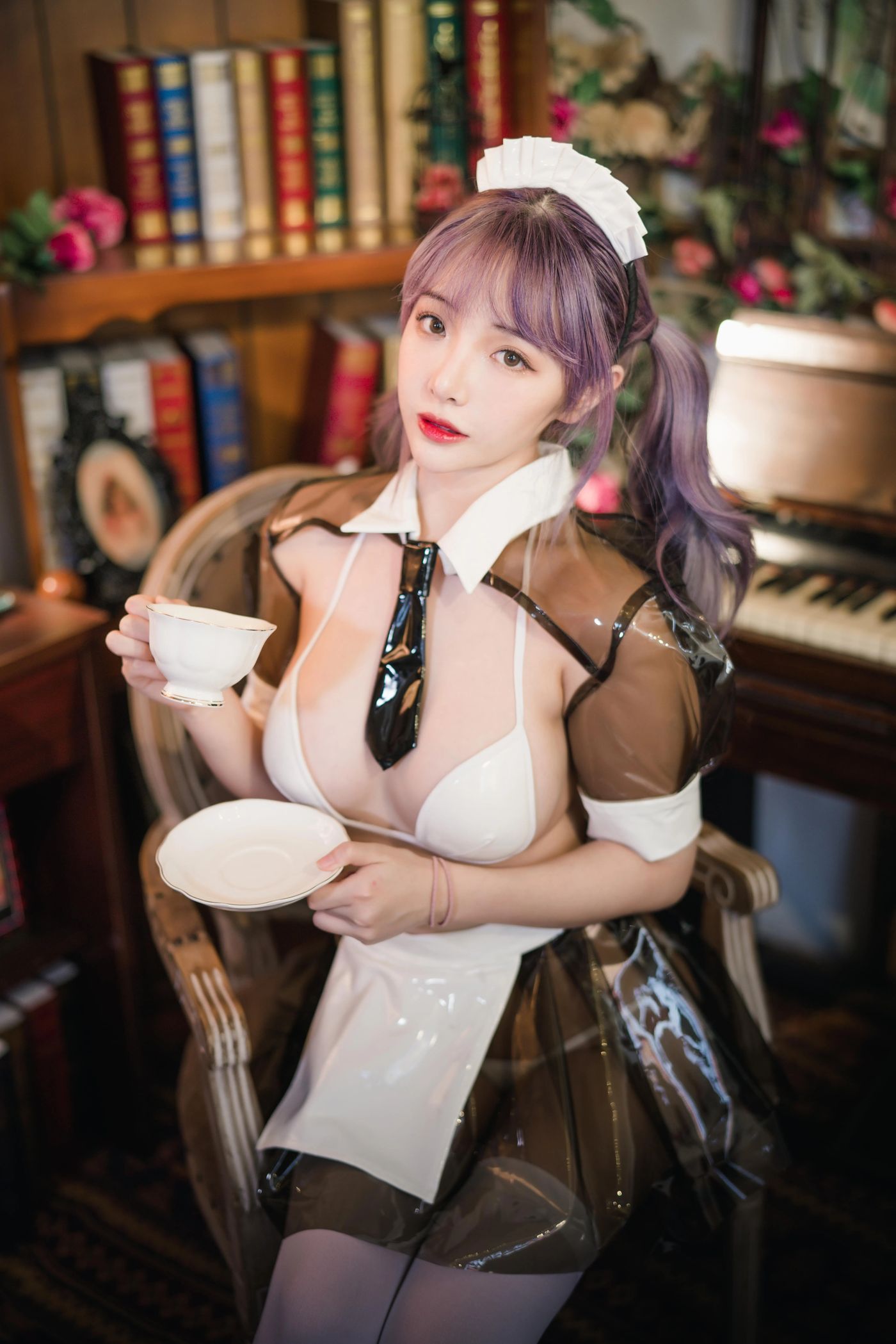 雯妹不讲道理 – NO.47 透明皮衣女仆 [18P]插图7