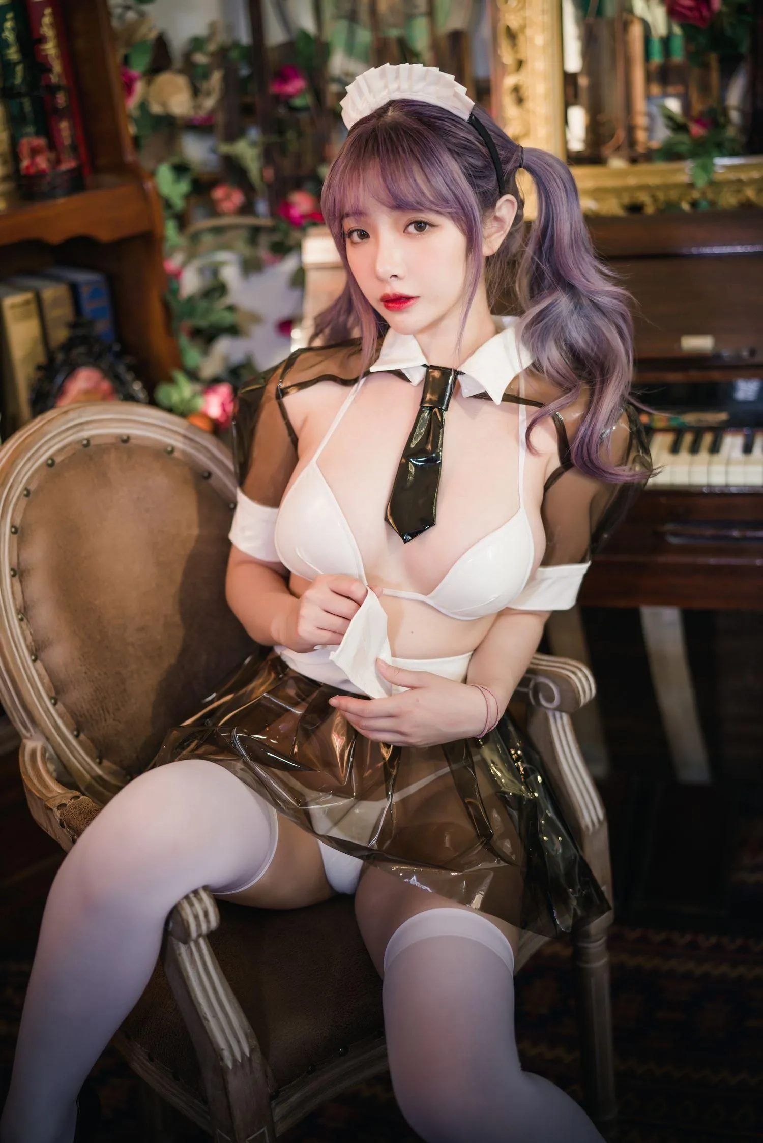 雯妹不讲道理 – NO.47 透明皮衣女仆 [18P]插图8