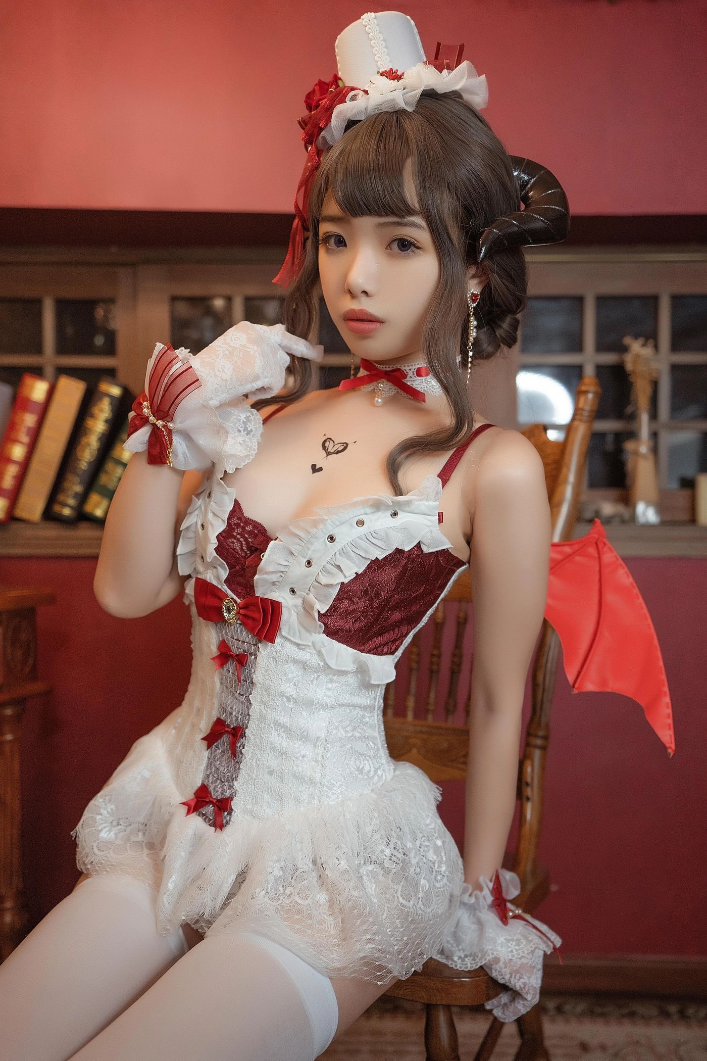 NO.15 雯妹不讲道理-魅魔本-图片-Elegant devil [35P]插图1