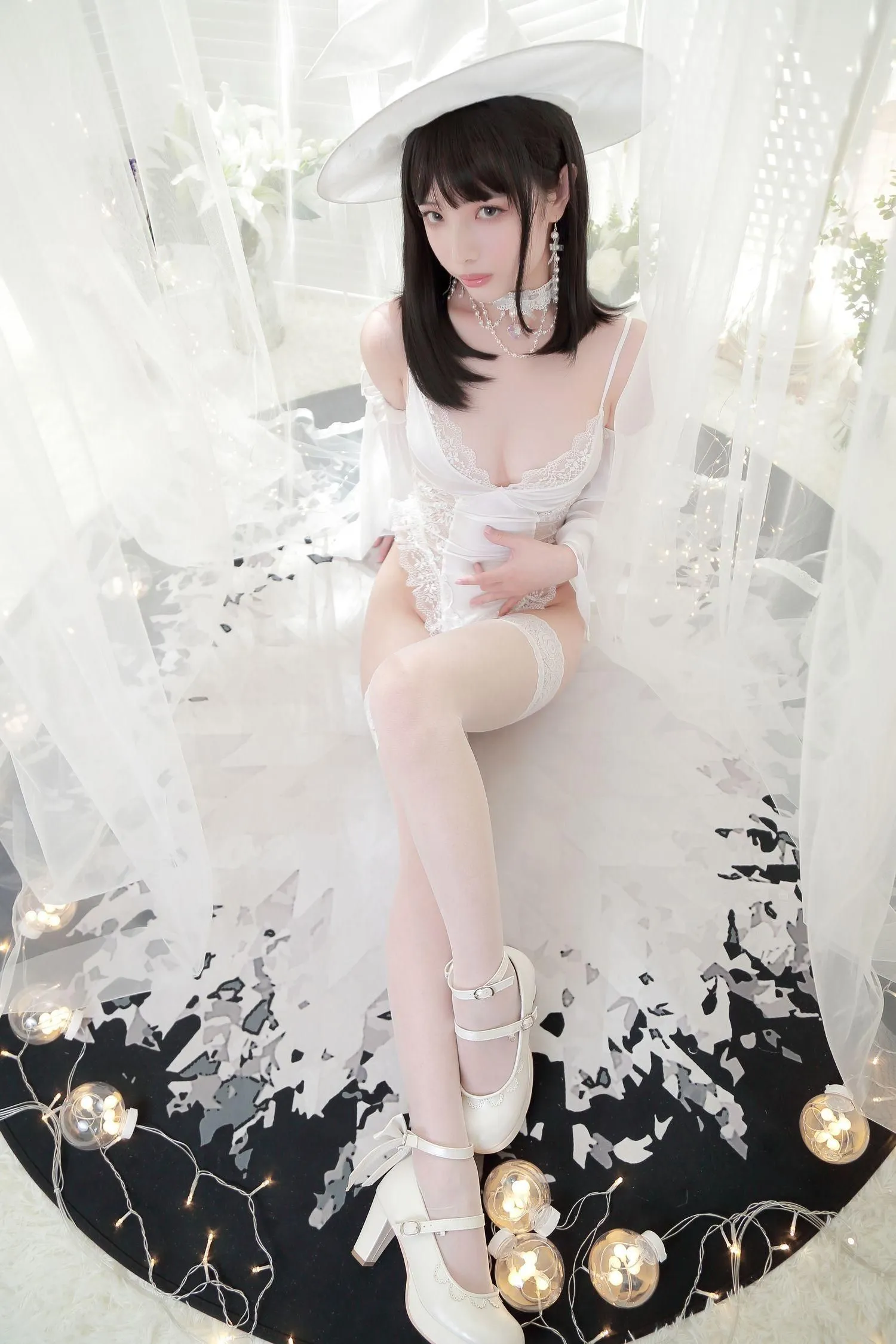 NO.30 雯妹不讲道理-白女巫 [34P]插图2