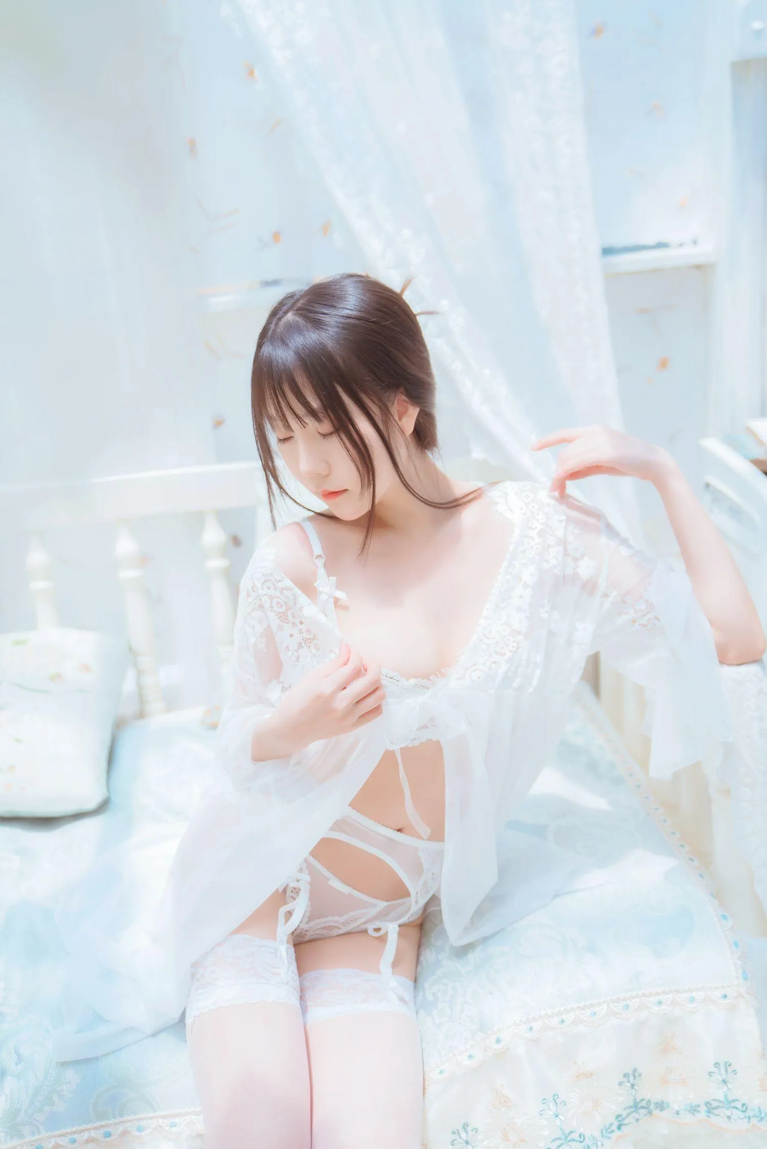 香草喵露露 – NO.03 玻璃房少女 [76P]插图2