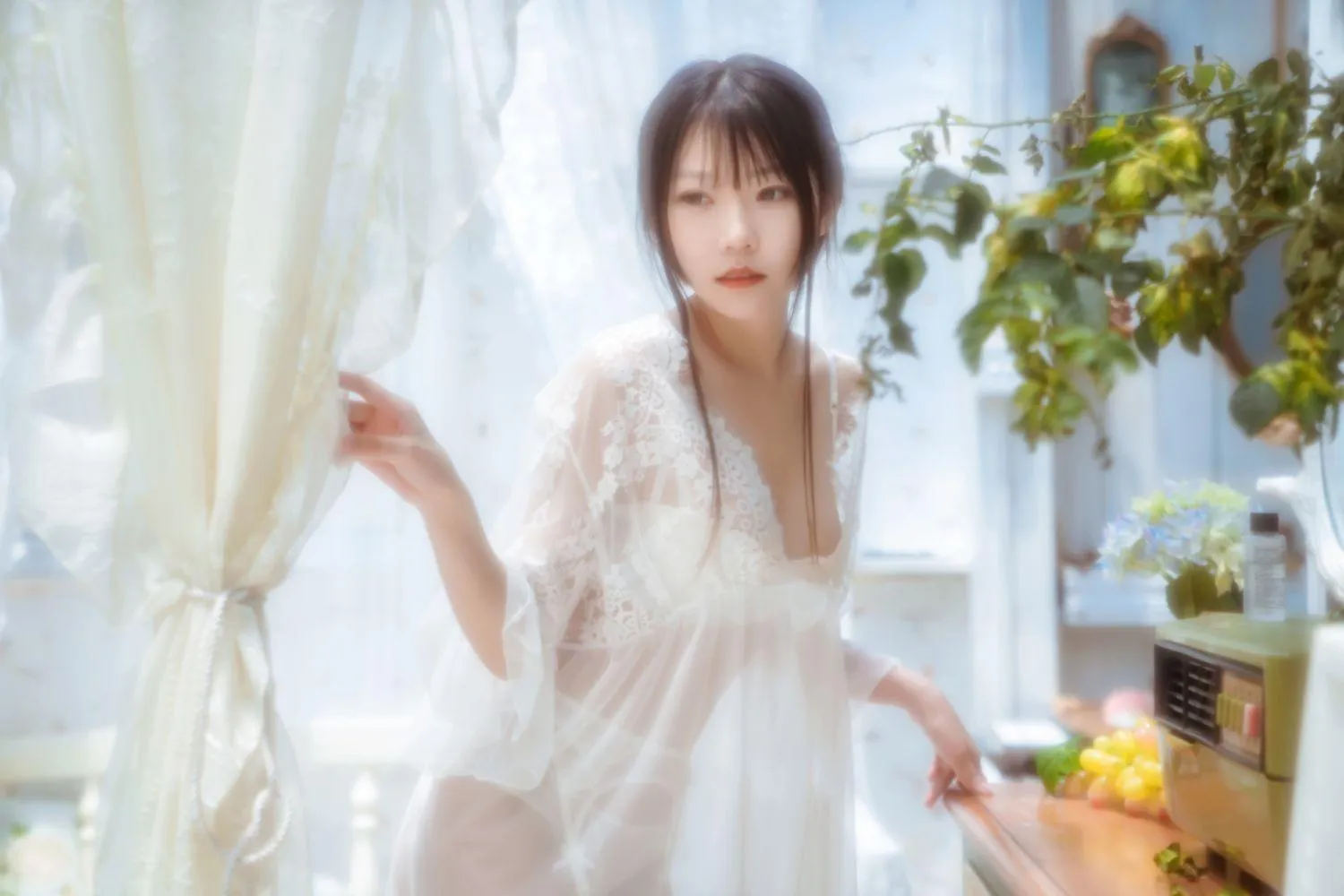 香草喵露露 – NO.03 玻璃房少女 [76P]插图3