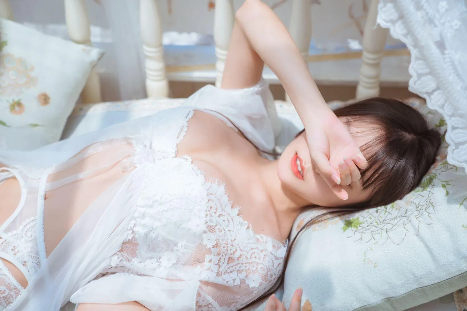 香草喵露露 – NO.03 玻璃房少女 [76P]插图9