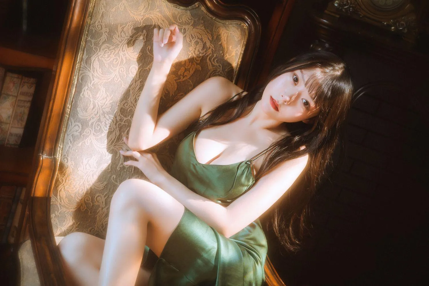 香草喵露露 – NO.45 杨枝甘露 绿色连衣裙 [45P]插图9