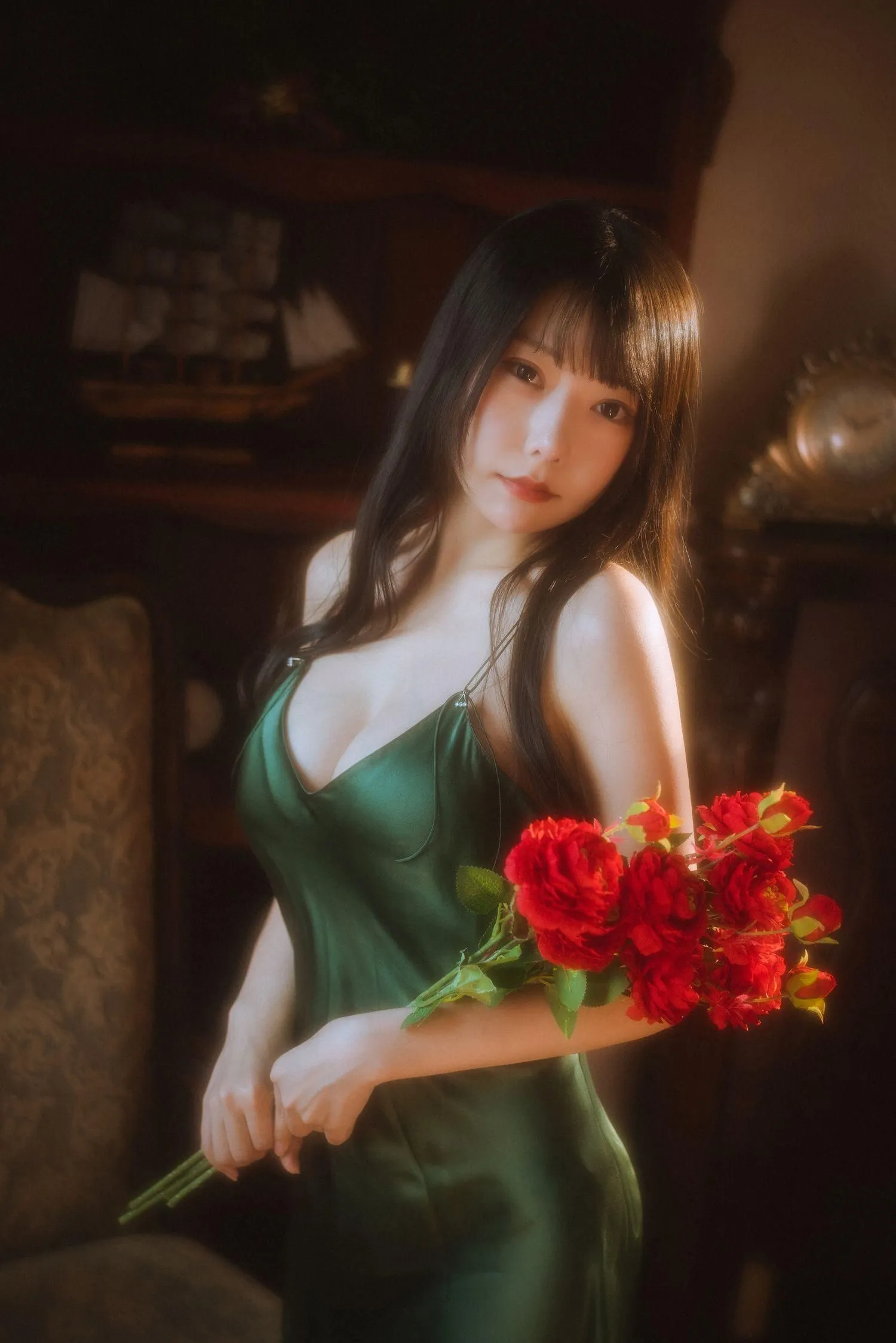 香草喵露露 – NO.45 杨枝甘露 绿色连衣裙 [45P]插图1
