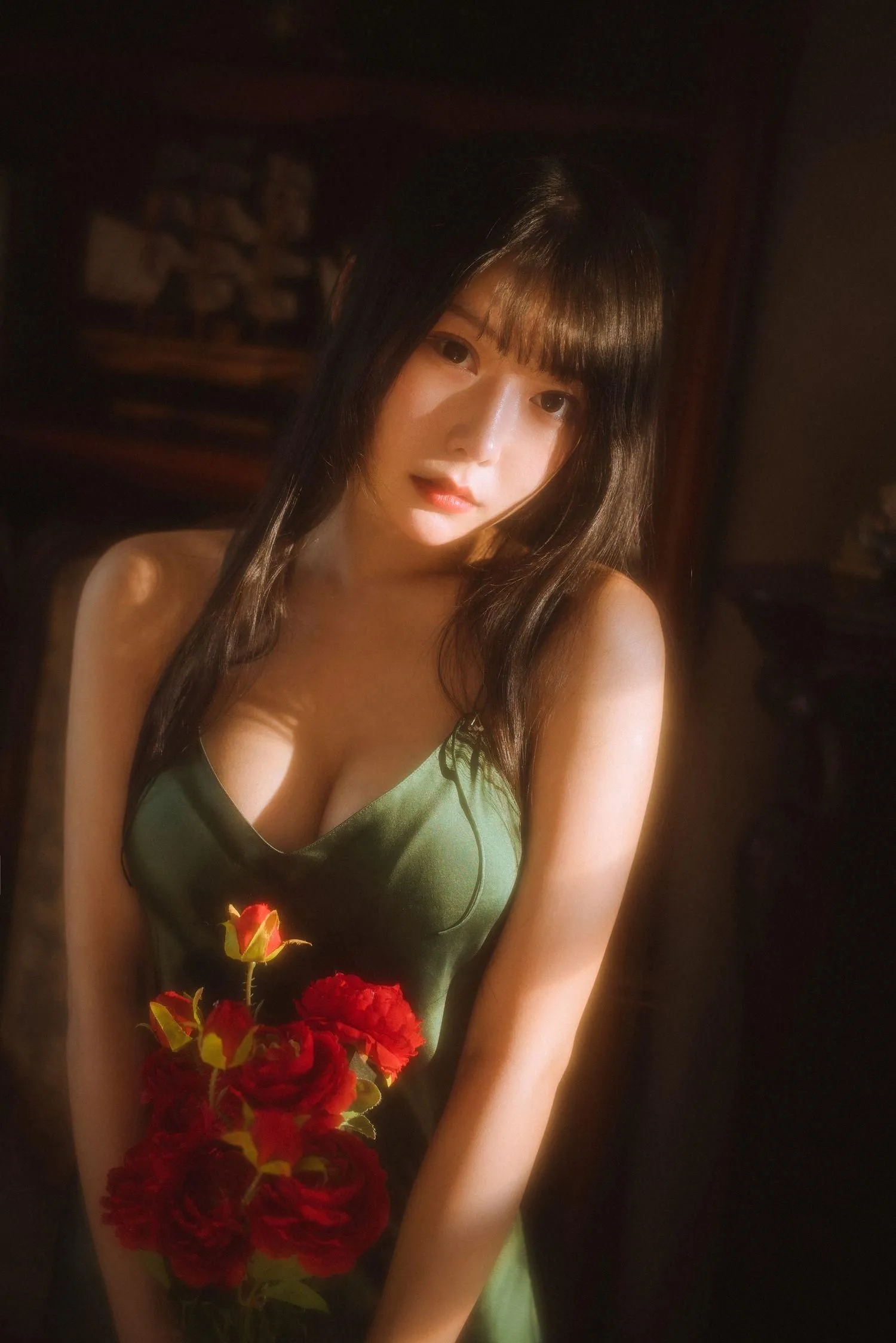 香草喵露露 – NO.45 杨枝甘露 绿色连衣裙 [45P]插图2