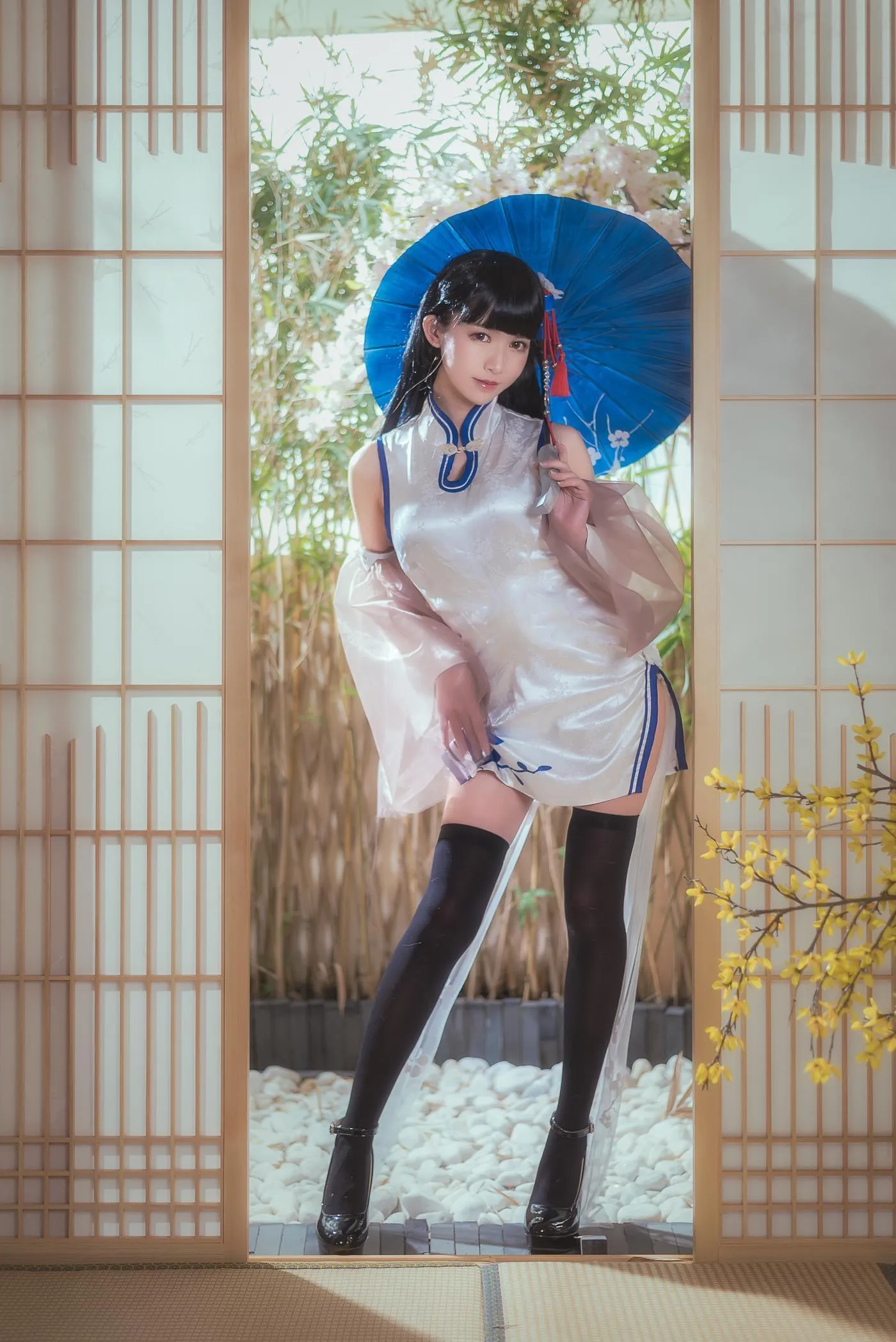鳗鱼霏儿 – NO.49 碧蓝华裳 逸仙 [16P]插图