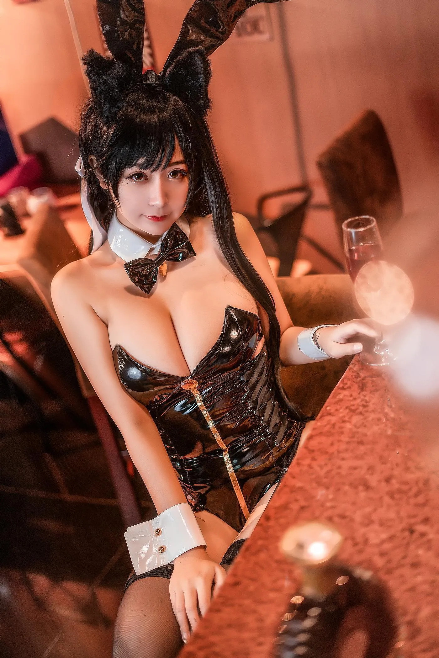 鳗鱼霏儿 – NO.78 双人本 兔女郎 [24P]插图