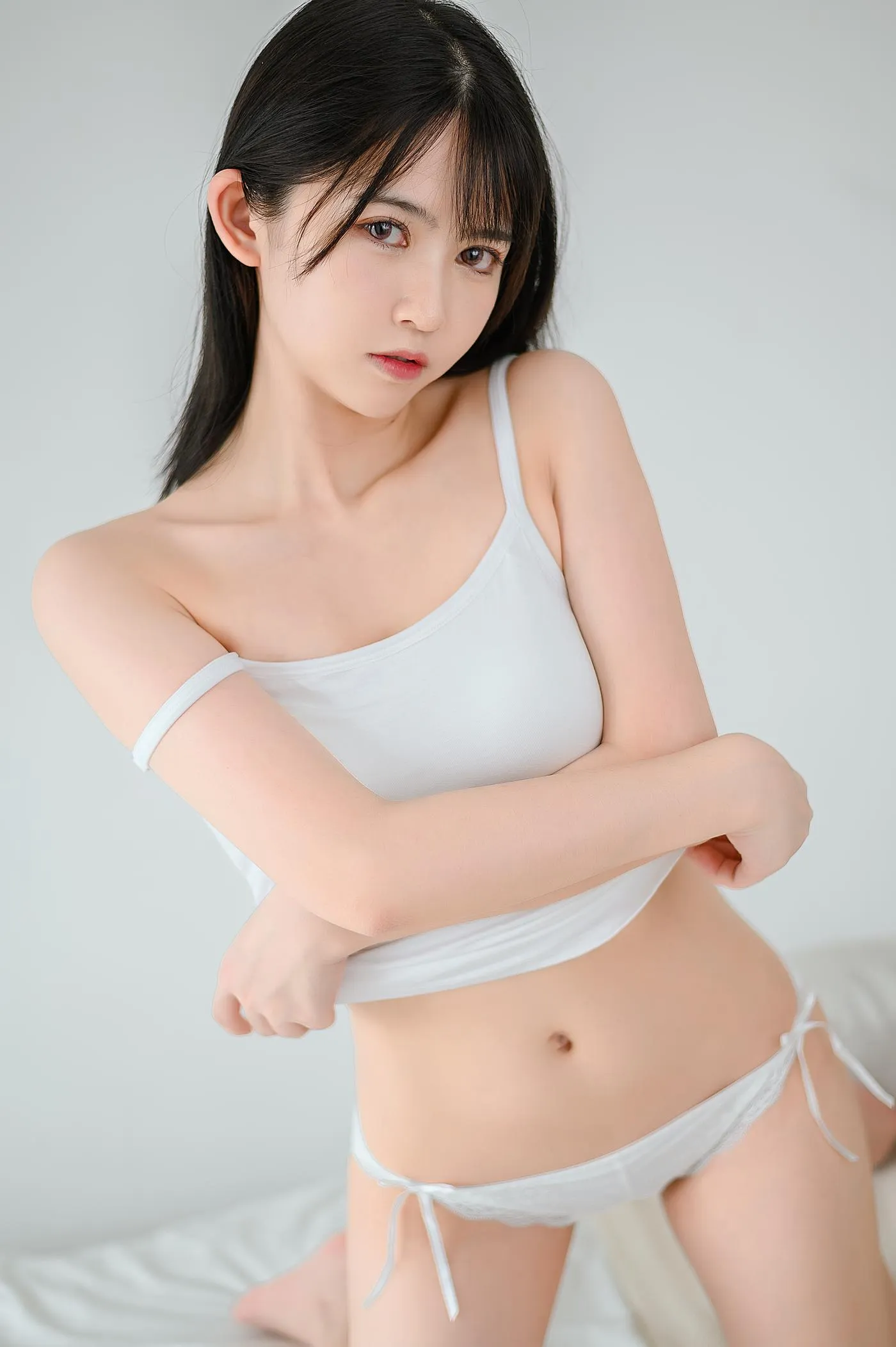 鳗鱼霏儿 – NO.81 白背心-41p电子版 [41P]插图6