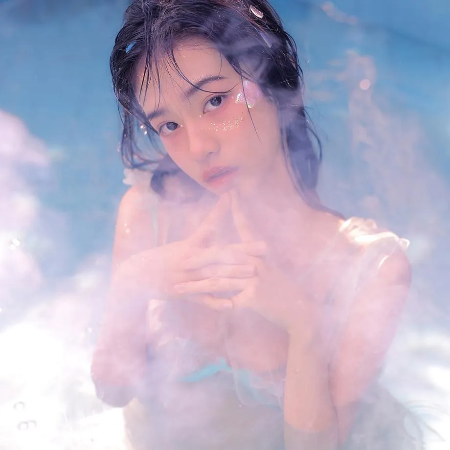 A-mu_ – NO.52 戏水 [17P]插图7
