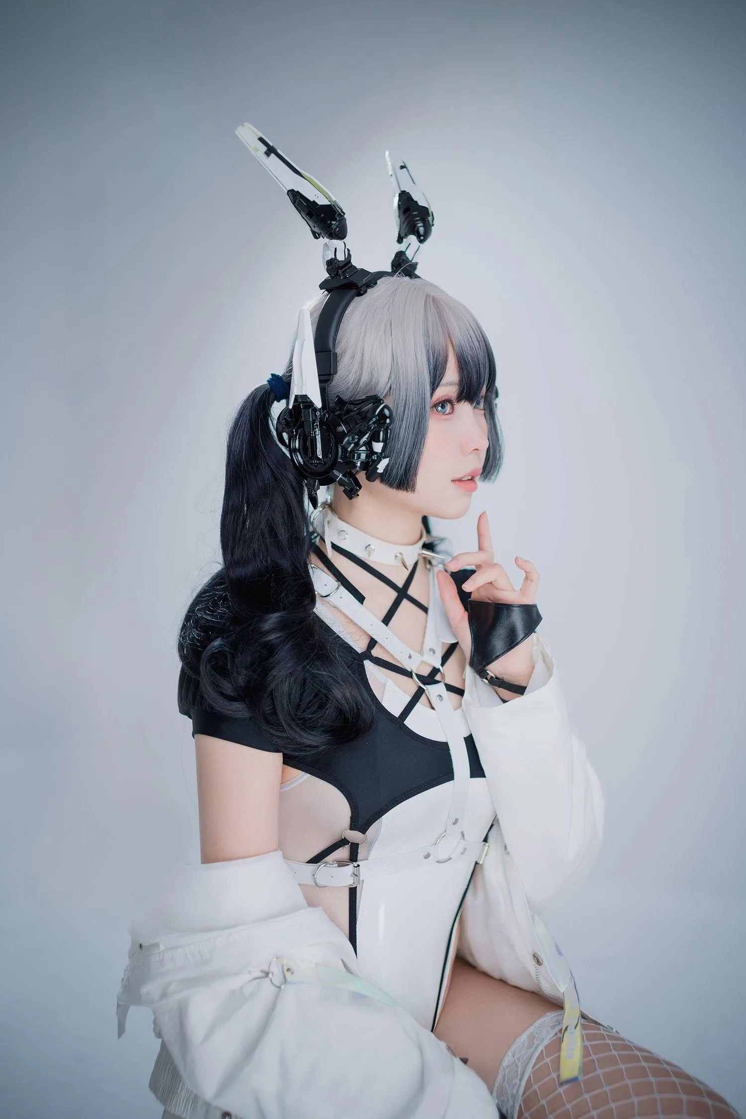 ElyEE子 – NO.98 2022.June-T4 (4套 视频)-D- CyberGirl Blanche [39P]插图1