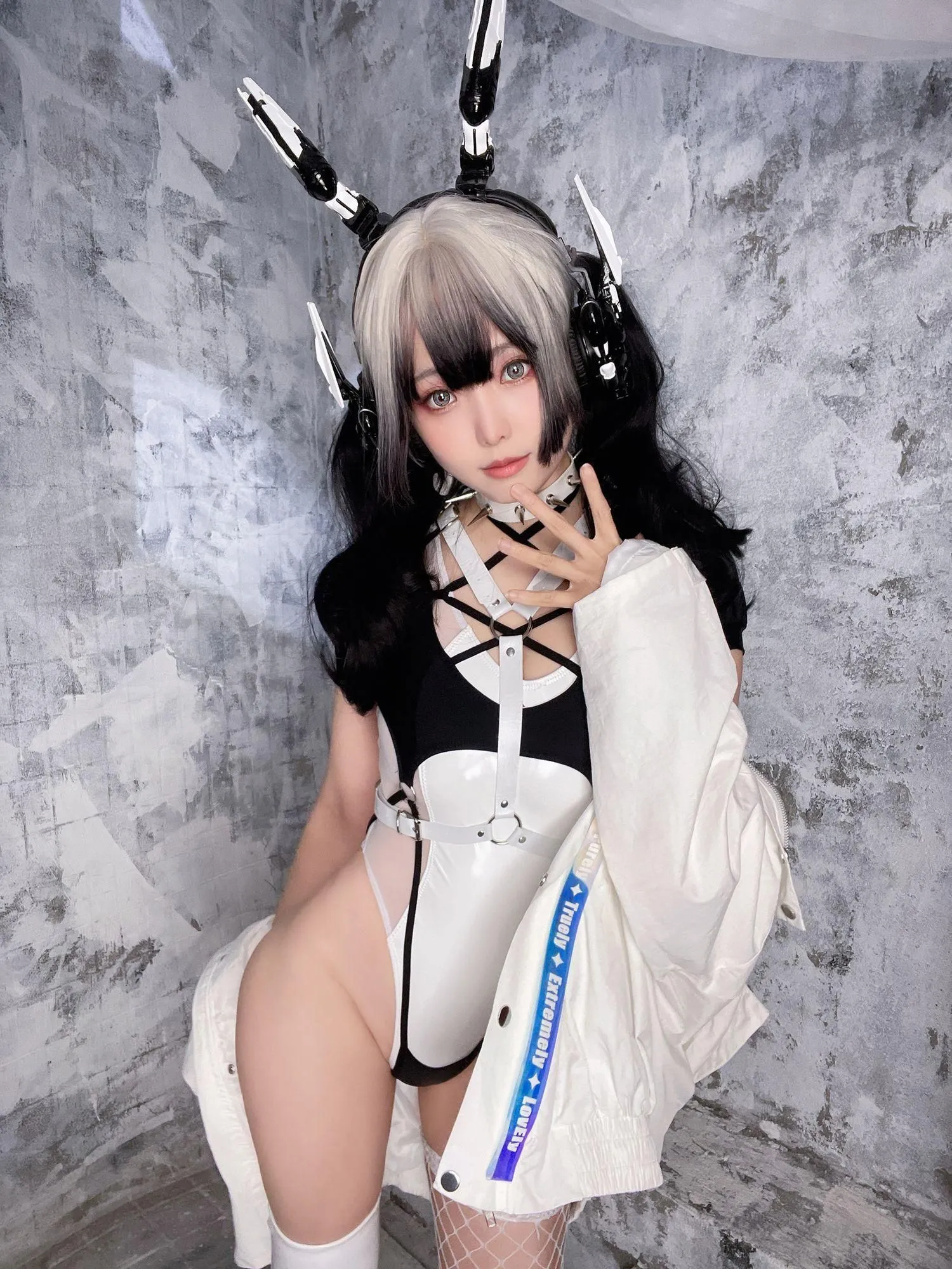 ElyEE子 – NO.98 2022.June-T4 (4套 视频)-selfies & video [10P]插图8