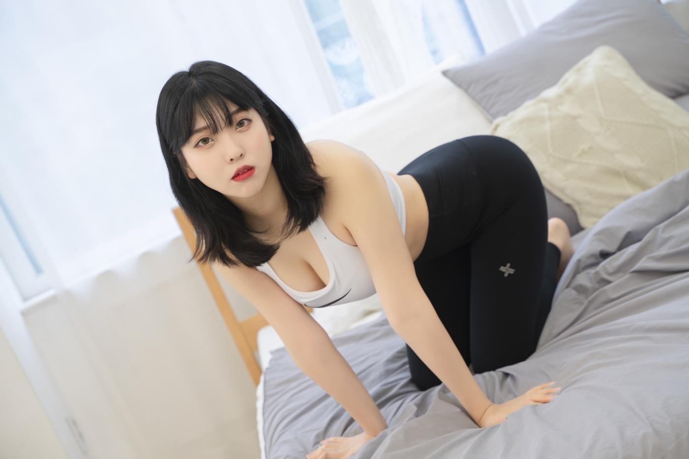 Hana Song (송하나) – NO.16 [ROGLE] Leggings [62P]插图